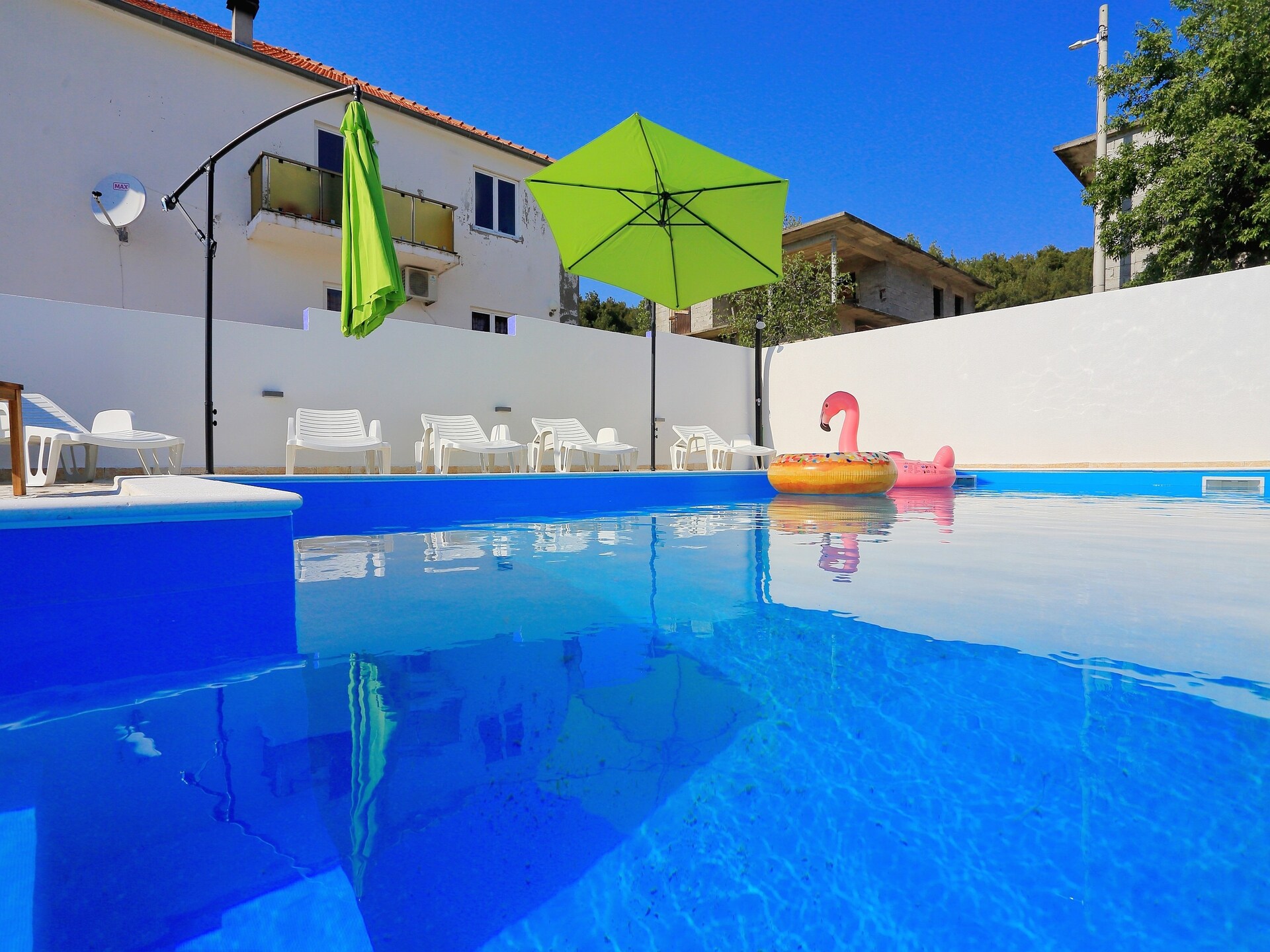 Ruim appartement met privézwembad in Bibinje, vlakbij zee en Zadar - foto 1