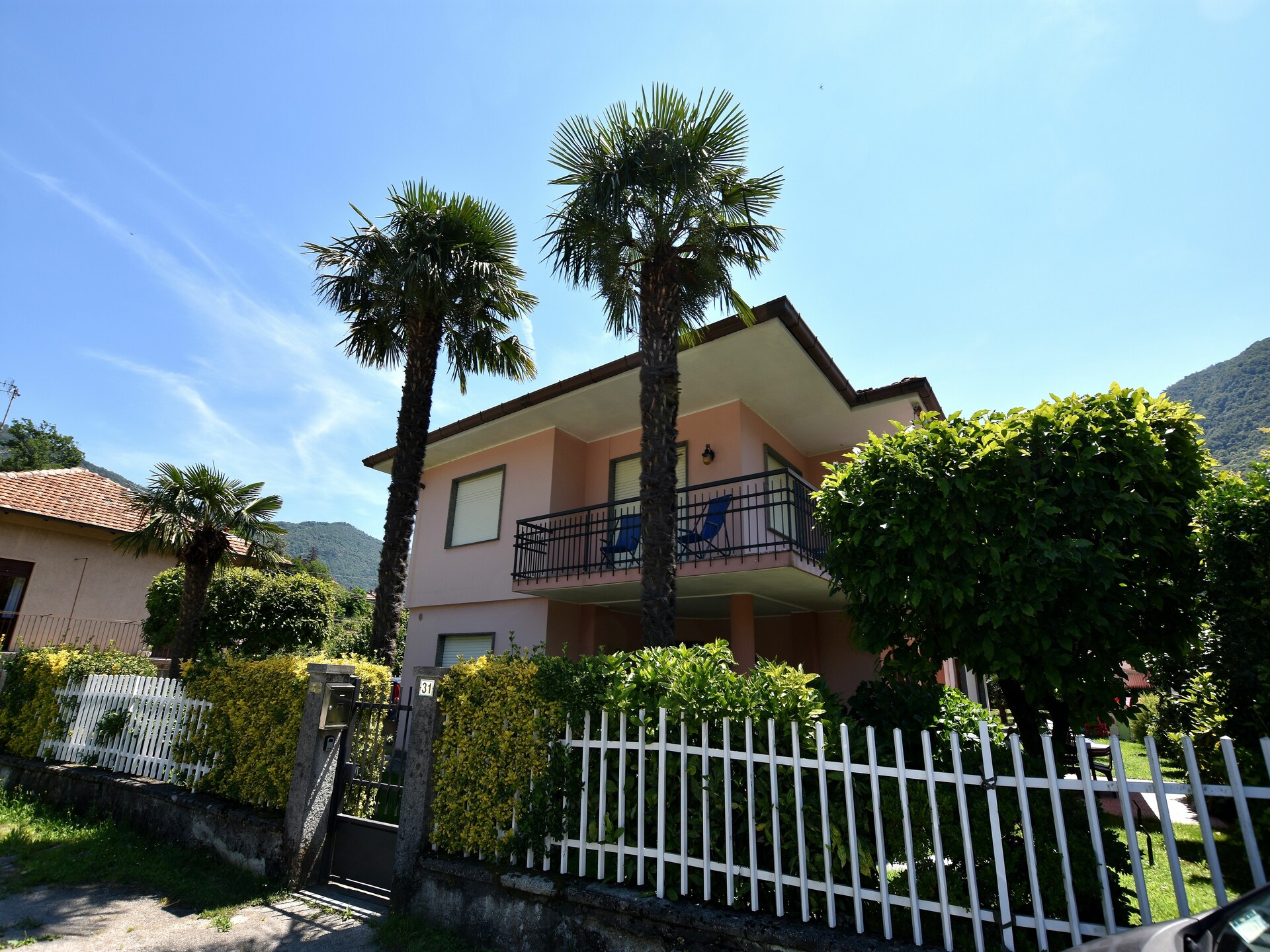 Luxe gerenoveerde villa Cherry House in Mergozzo - foto 2