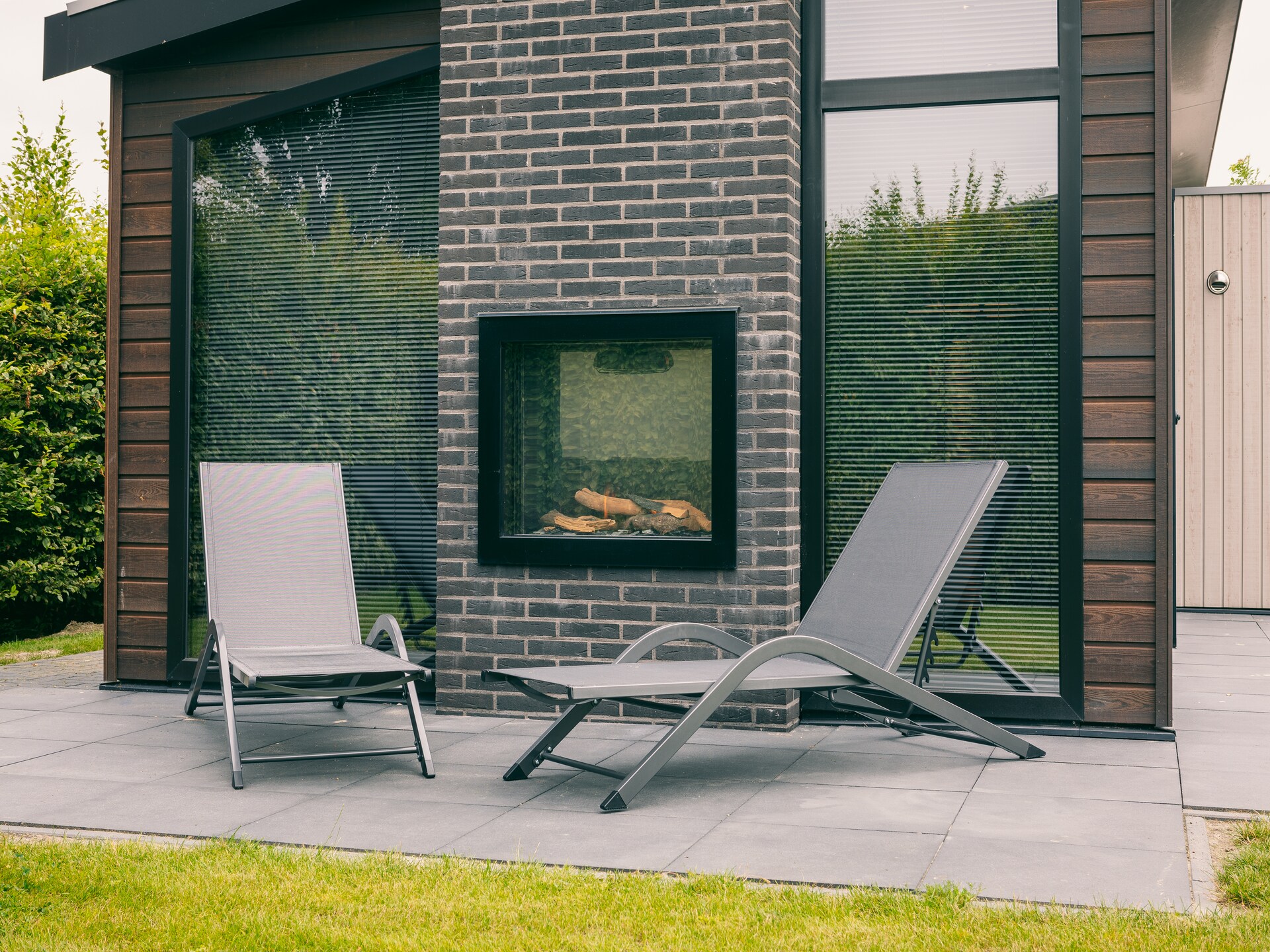 Duurzame 4-persoonsbungalow aan natuurgebied in Herkingen - foto 10
