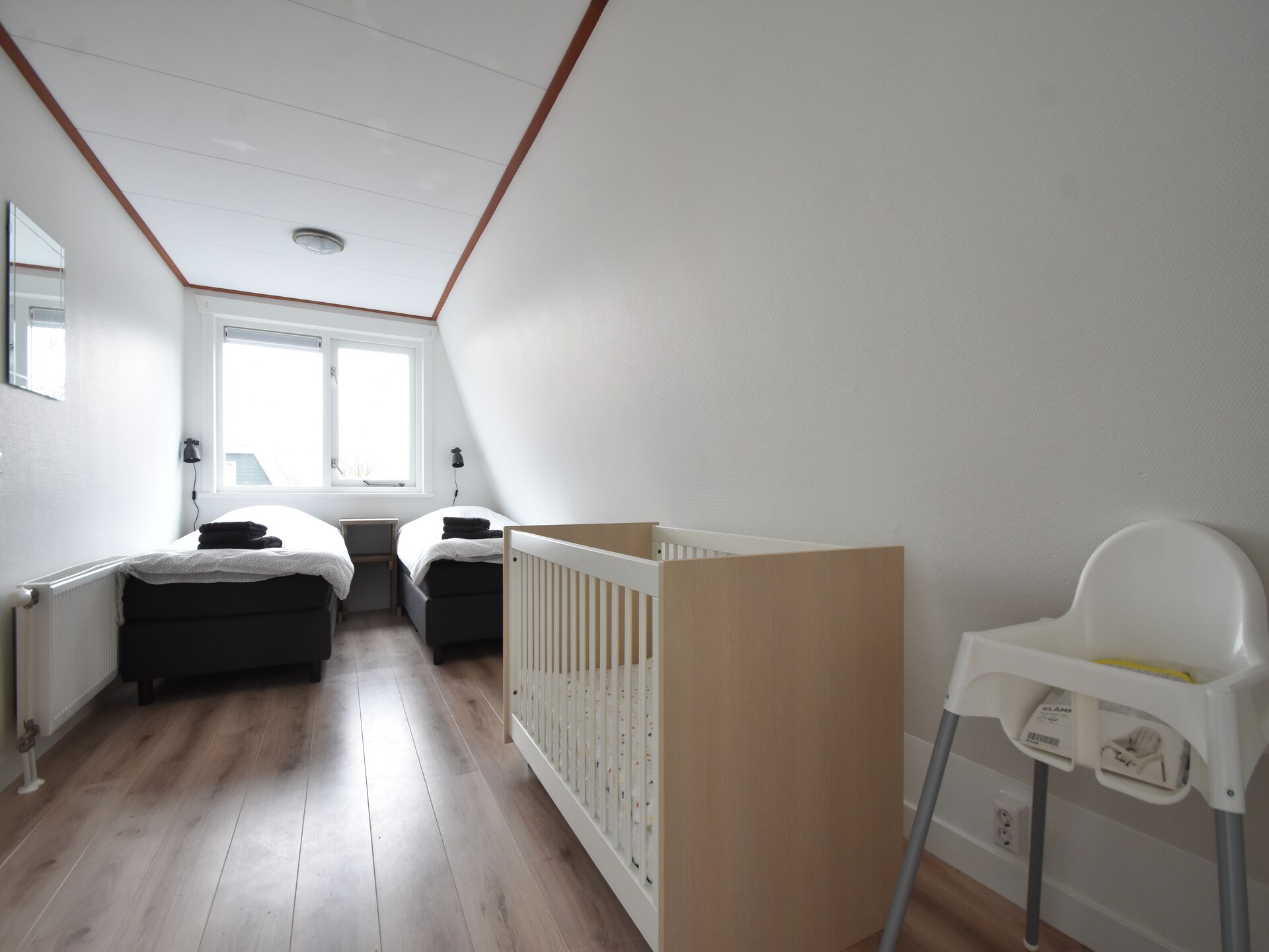 Vrijstaand vakantiehuis met sauna, tuin en op 600m van zee in Callantsoog - foto 18