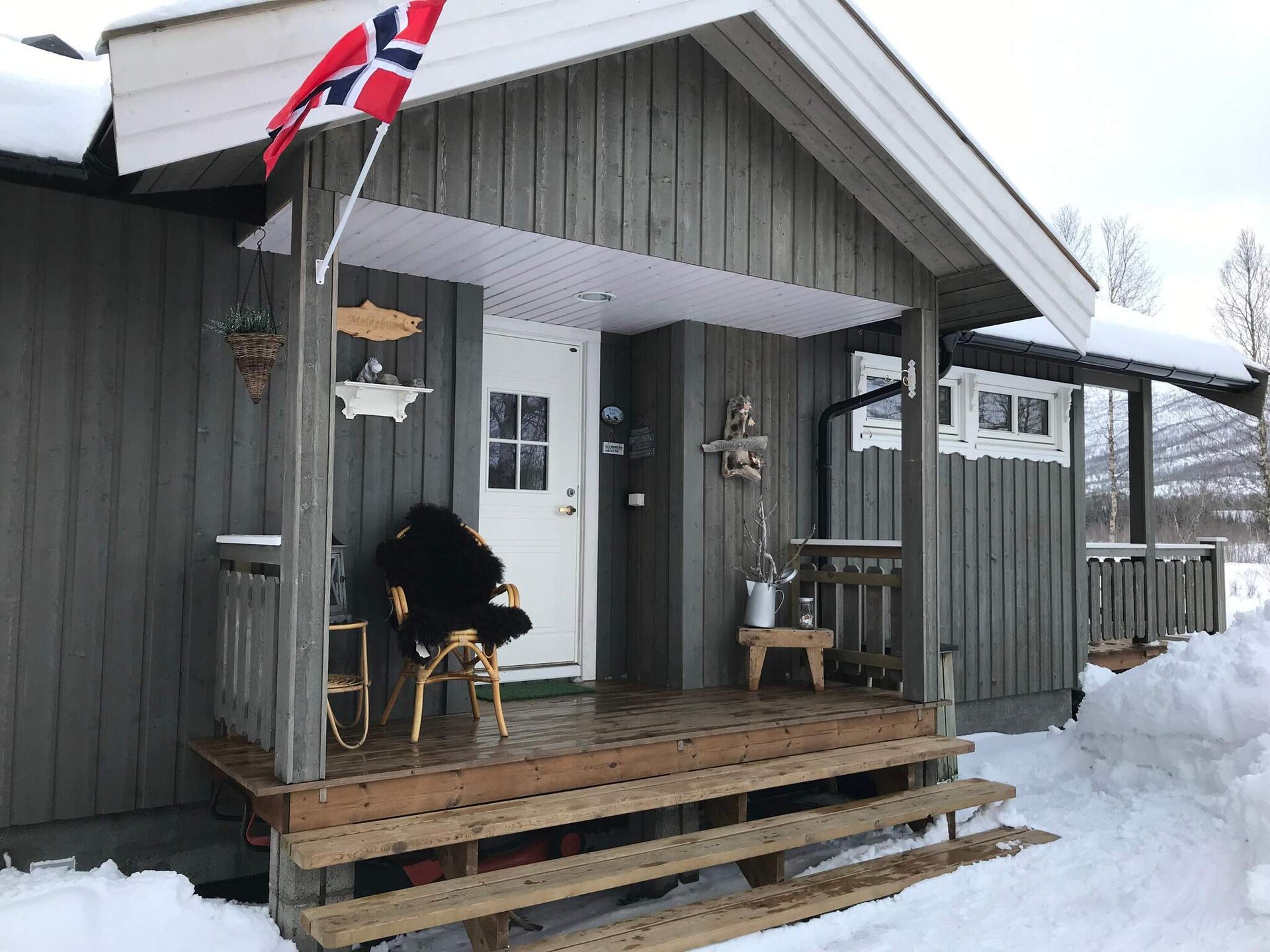 Zonovergoten vakantiehuis aan visrijk meer in Melkedalen, op 20 meter van het strand - foto 12
