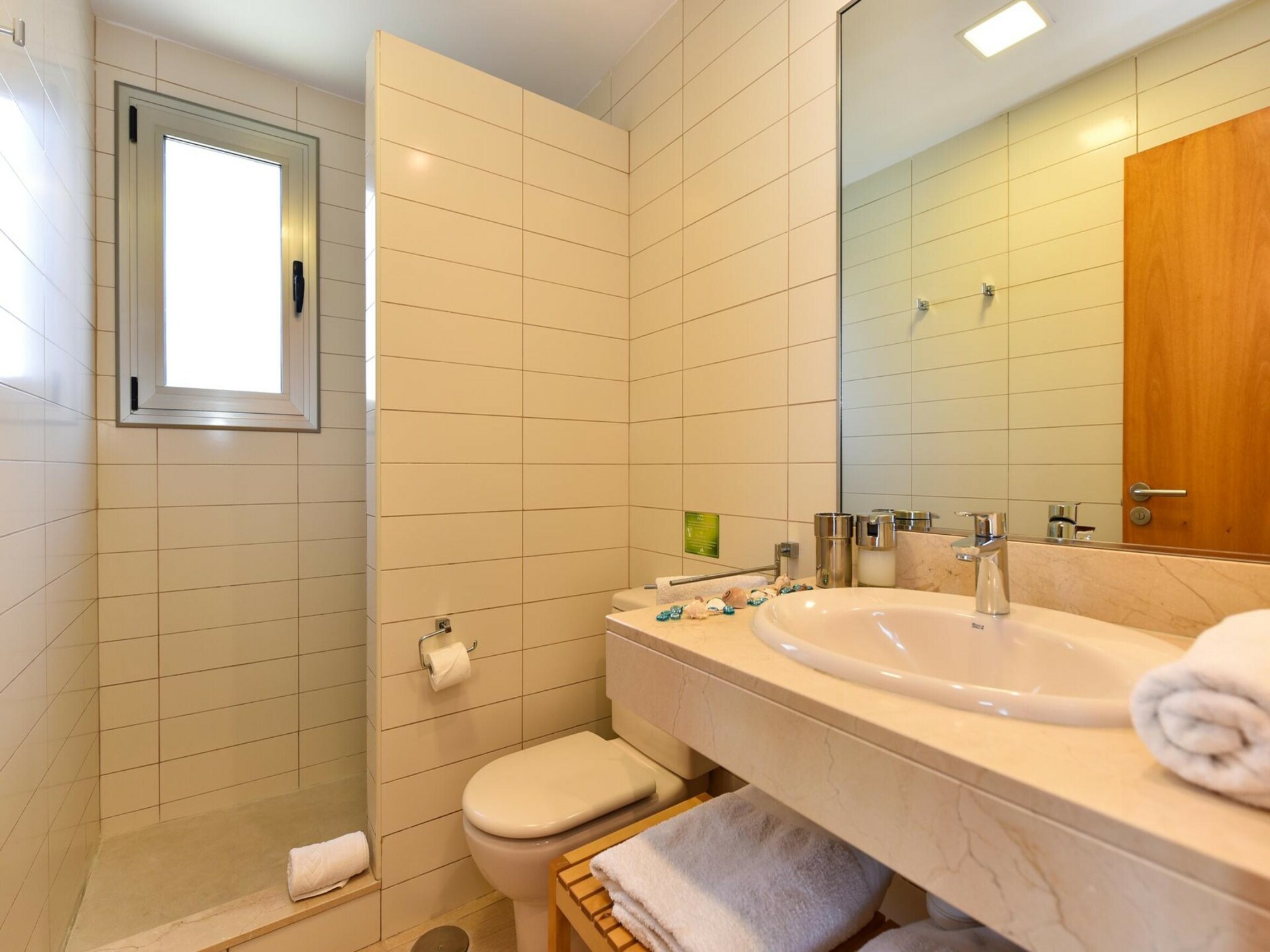 Luxe vrijstaande villa aan de golfbaan met privézwembad en panoramisch uitzicht - foto 18