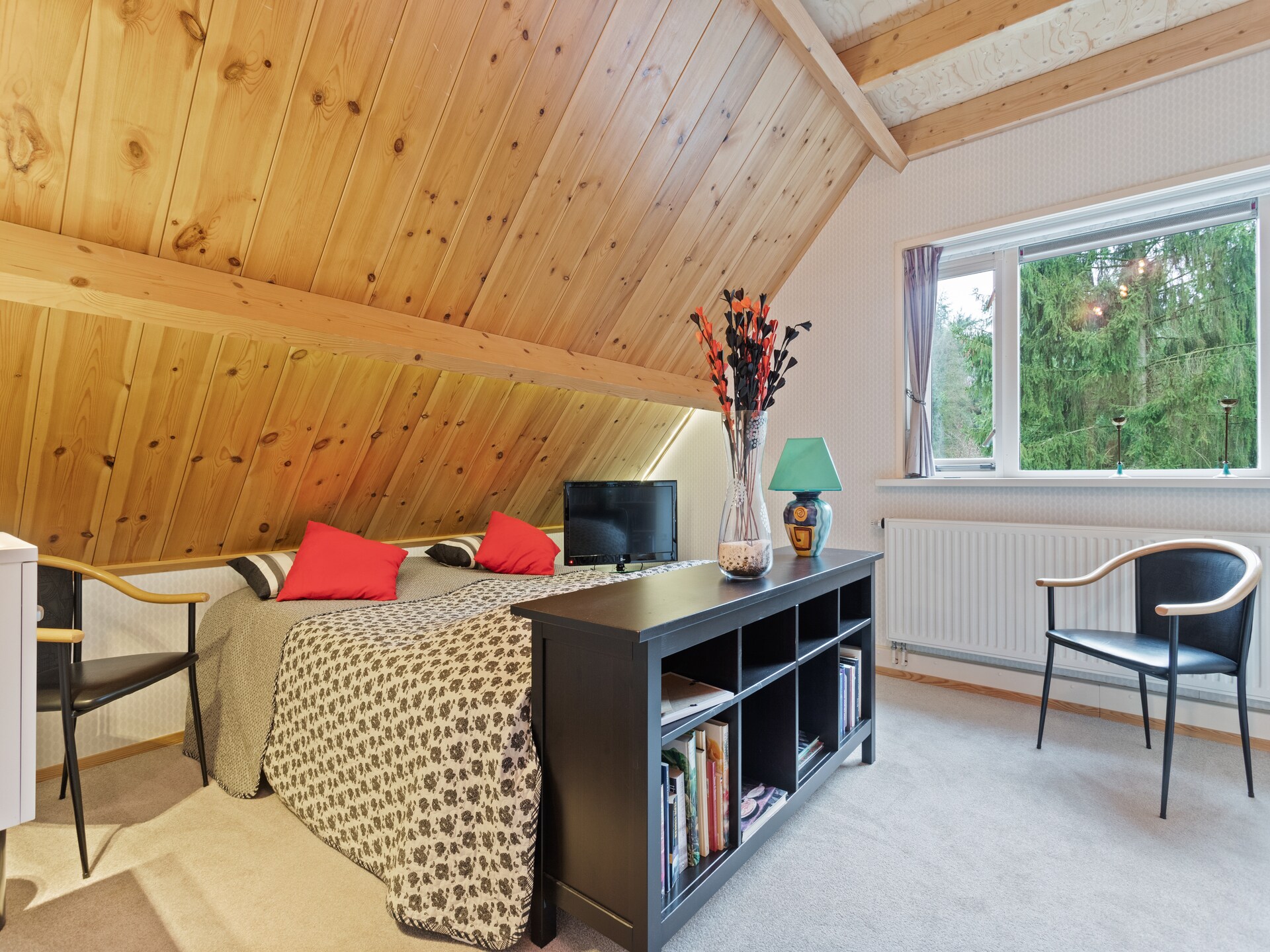 Vrijstaand vakantiehuis op de Veluwe met tuin, 4 slaapkamers, hond welkom - foto 5