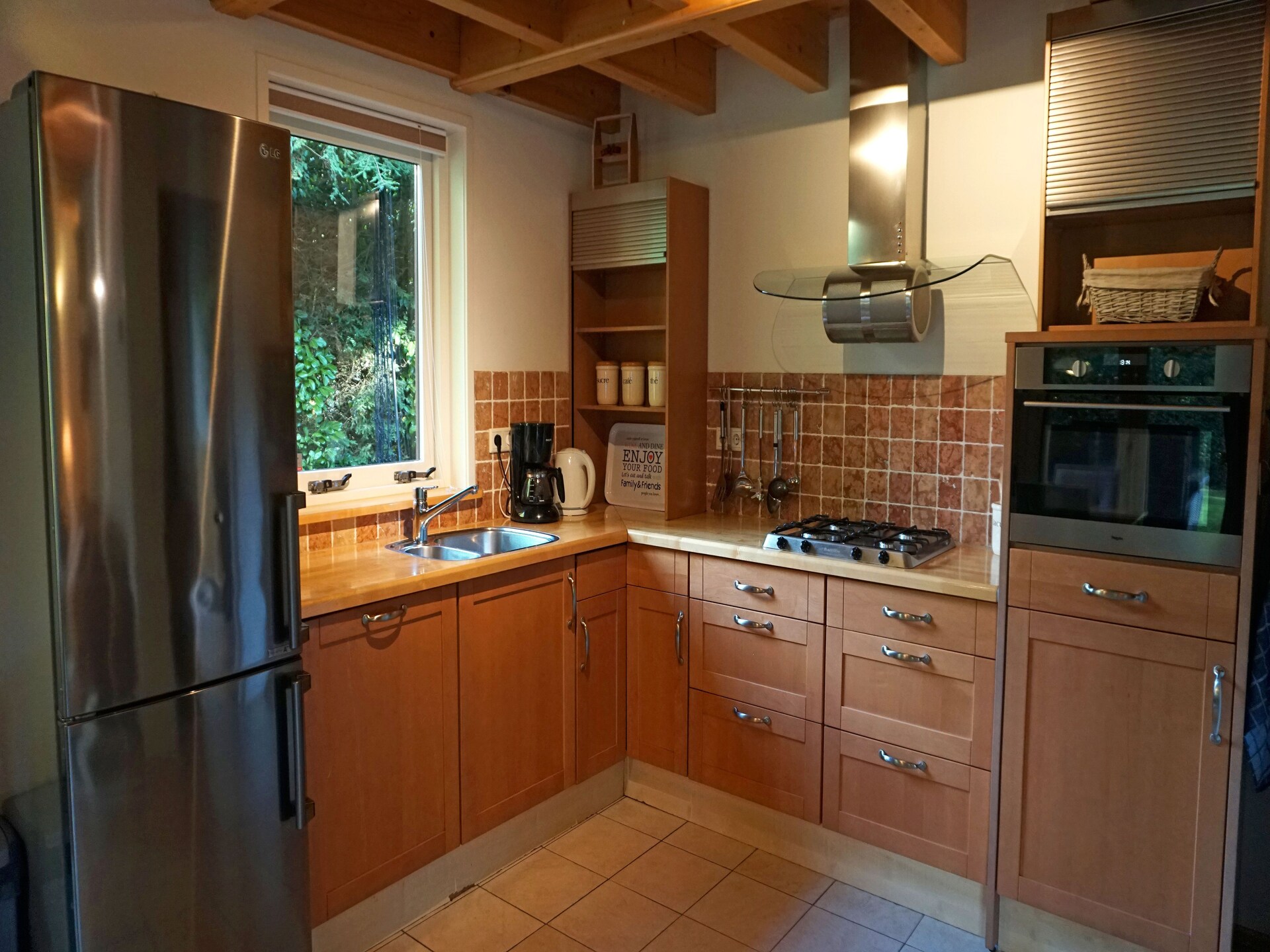 Vrijstaand vakantiehuis op de Veluwe met tuin, 4 slaapkamers, hond welkom - foto 4