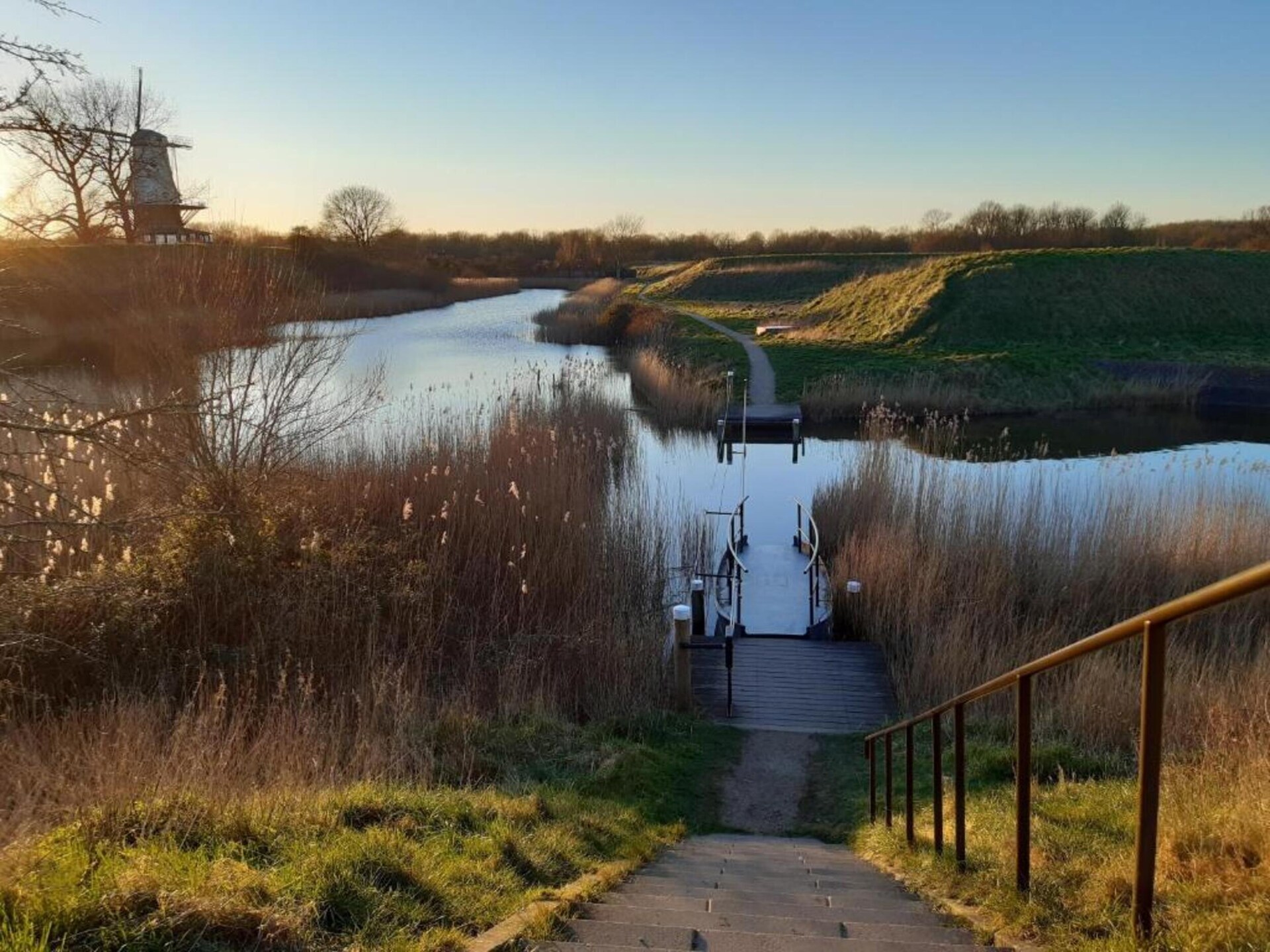 Luxe watervilla met haard en steiger aan het Veerse Meer, huisdieren welkom - foto 25