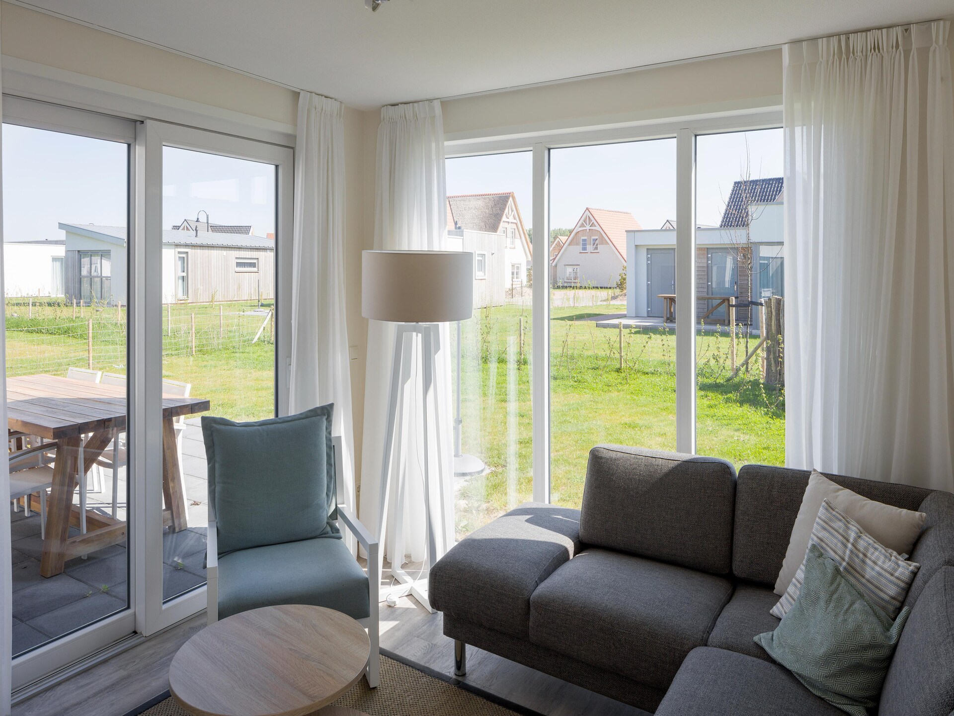 Luxe strandbungalow met 3 badkamers op 700m van de Noordzee - foto 2