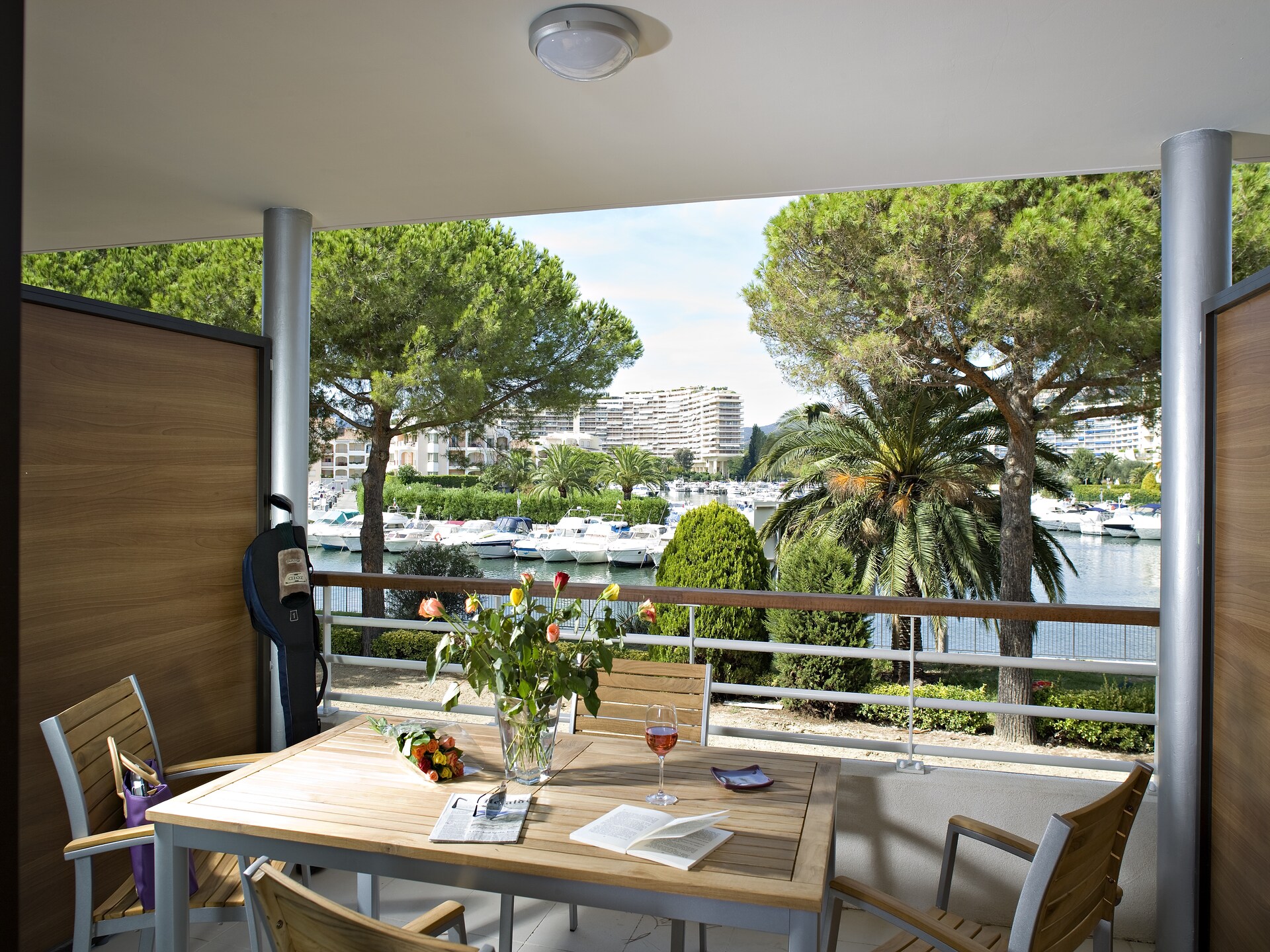 Zonnig appartement voor 6 personen met balkon nabij de jachthaven van Mandelieu - foto 15