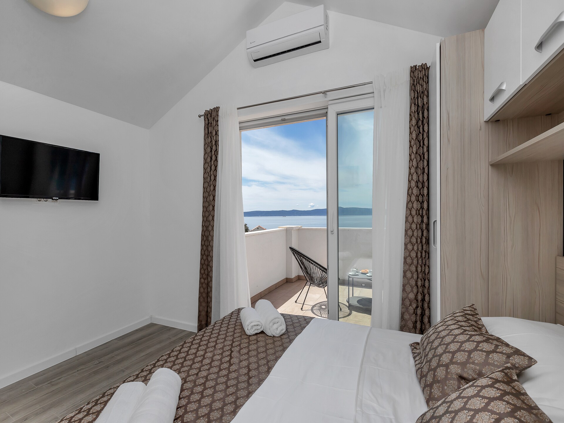 6-persoons villa met privézwembad aan zee in Drasnice - foto 13