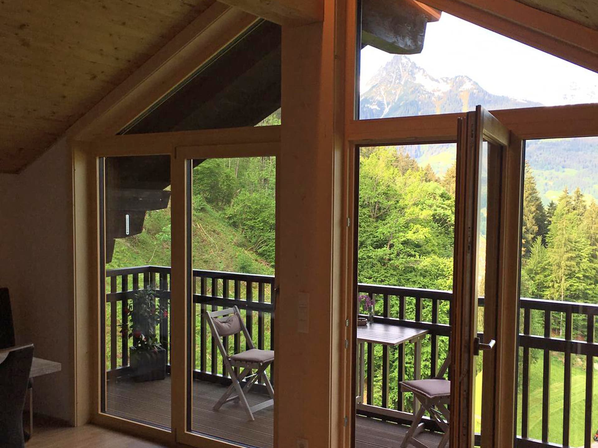 Op 1,5 km van de piste: ruim appartement in Schruns voor 2 personen - foto 4