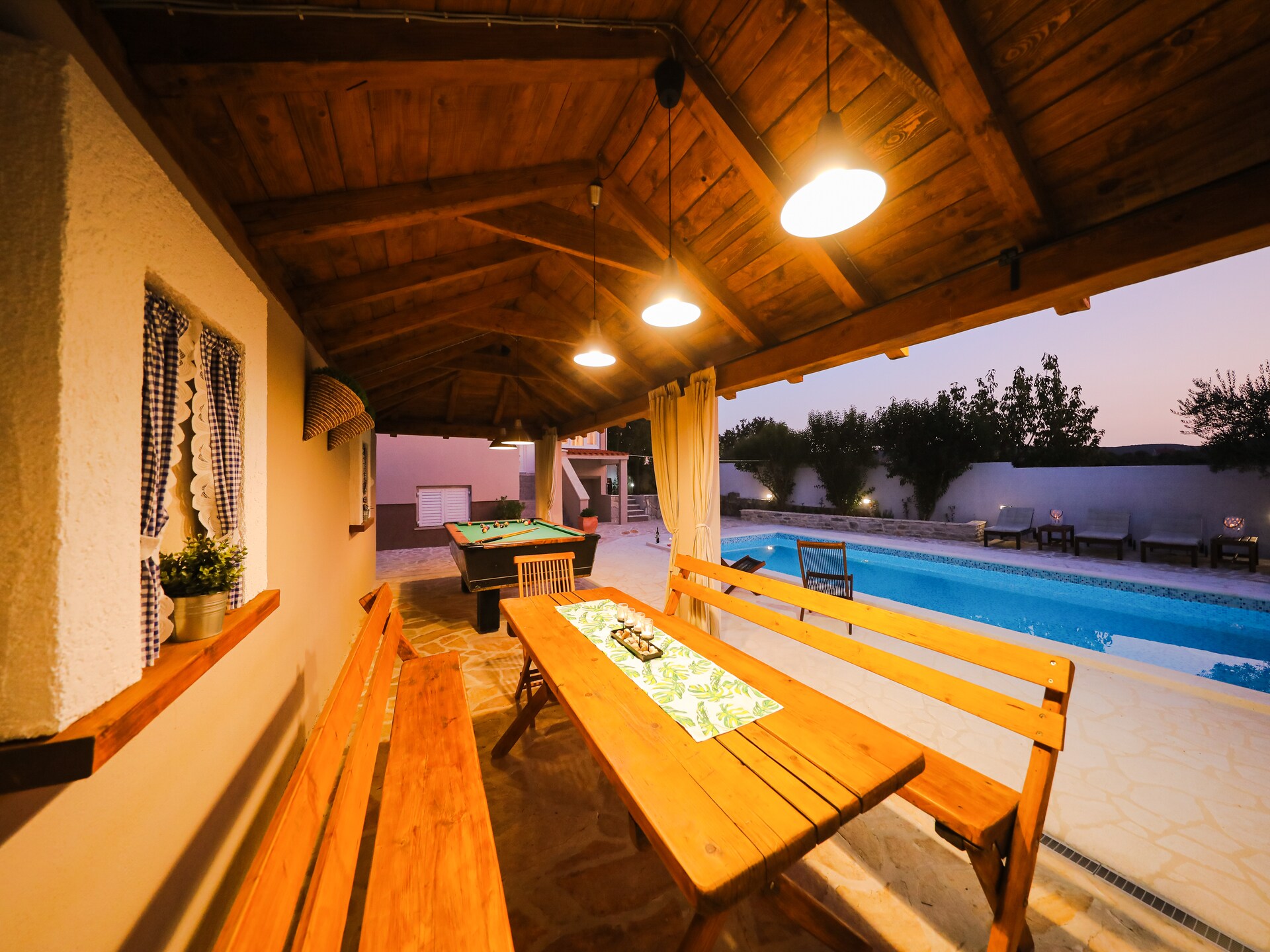 Villa Barka met privézwembad en biljart nabij Zadar - foto 6