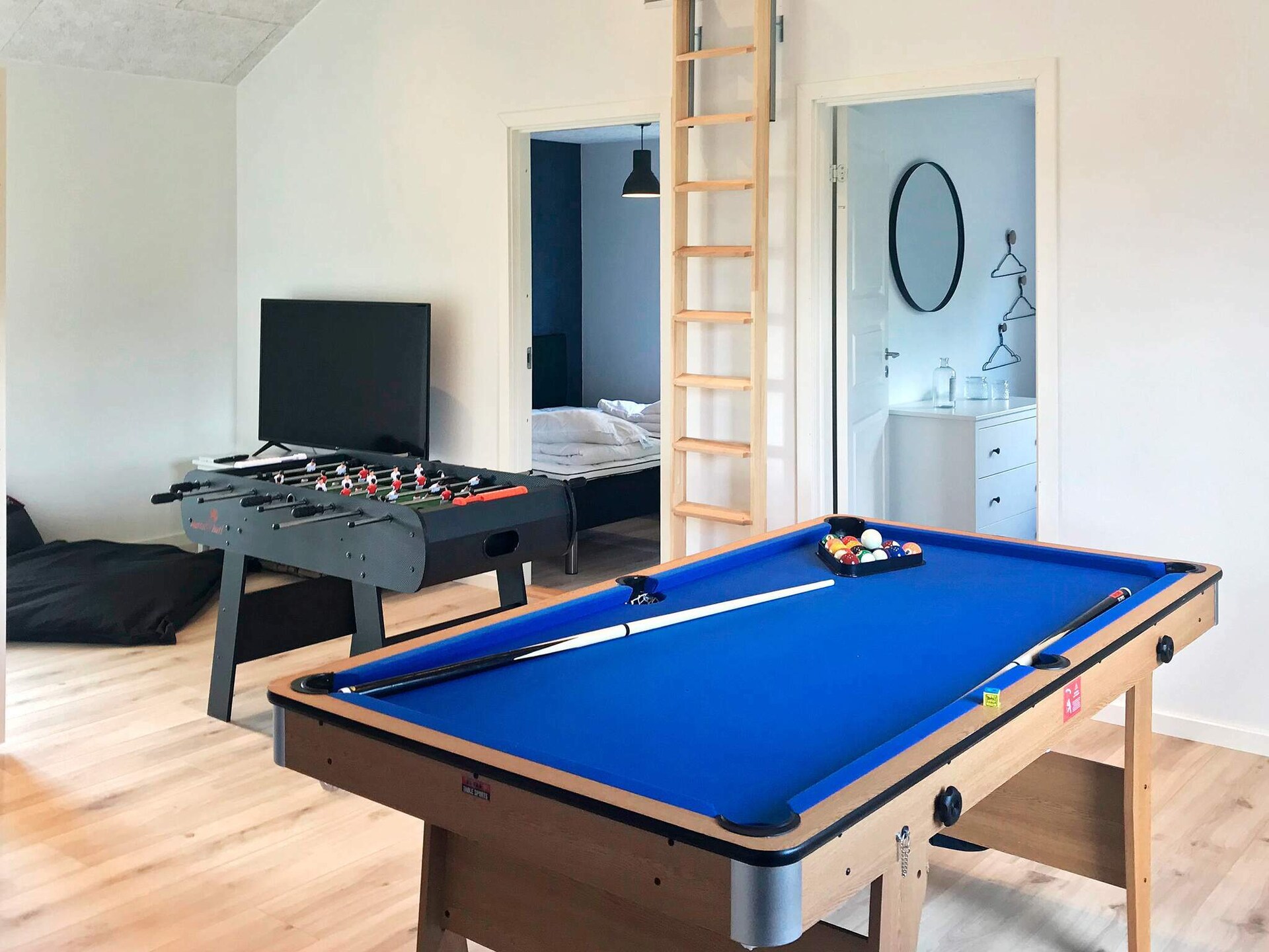 Luxe vakantiehuis voor 14 personen met whirlpool, sauna en activiteitenruimte op 500m van zee - foto 9
