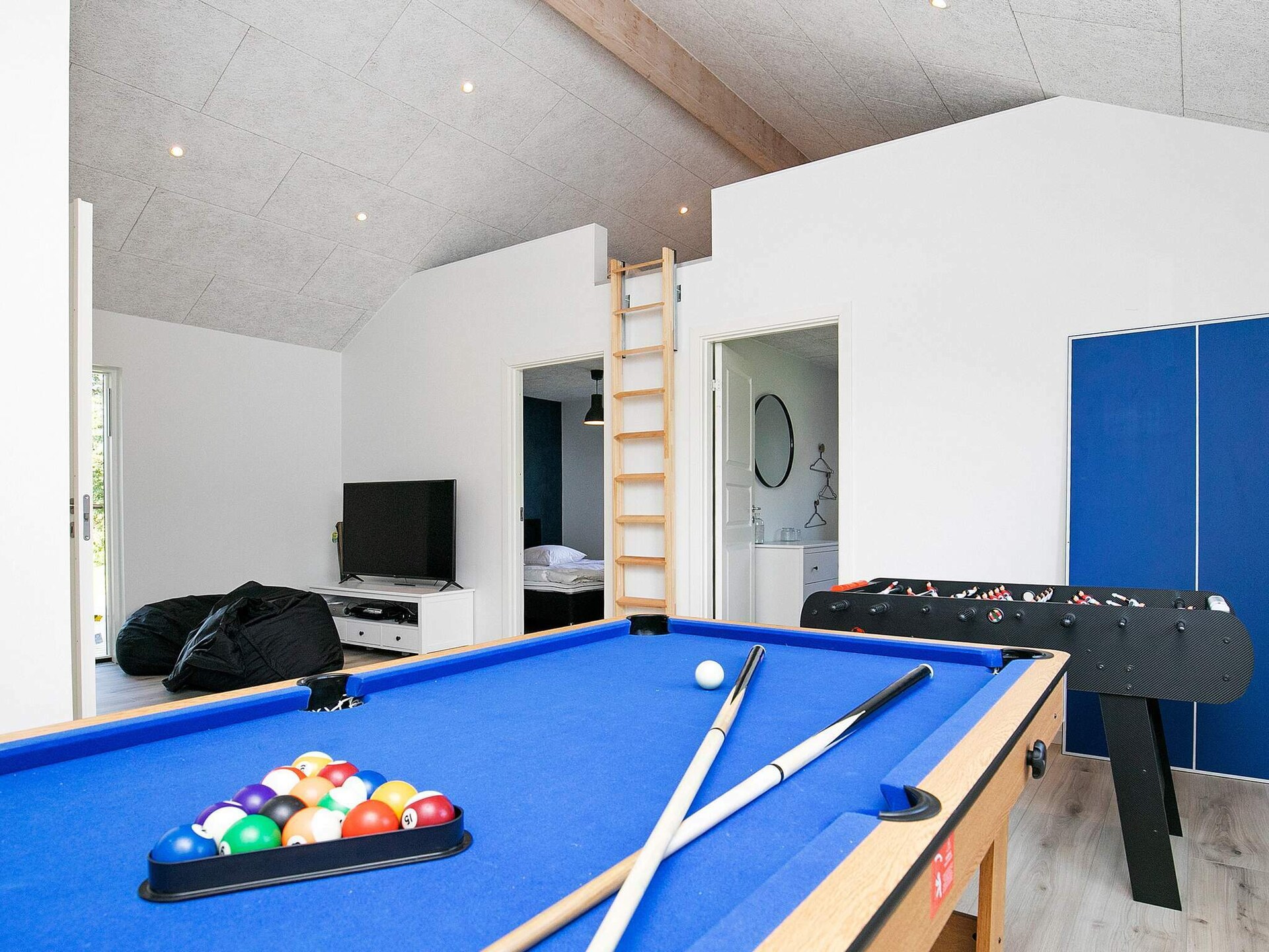 Luxe vakantiehuis voor 14 personen met whirlpool, sauna en activiteitenruimte op 500m van zee - foto 28