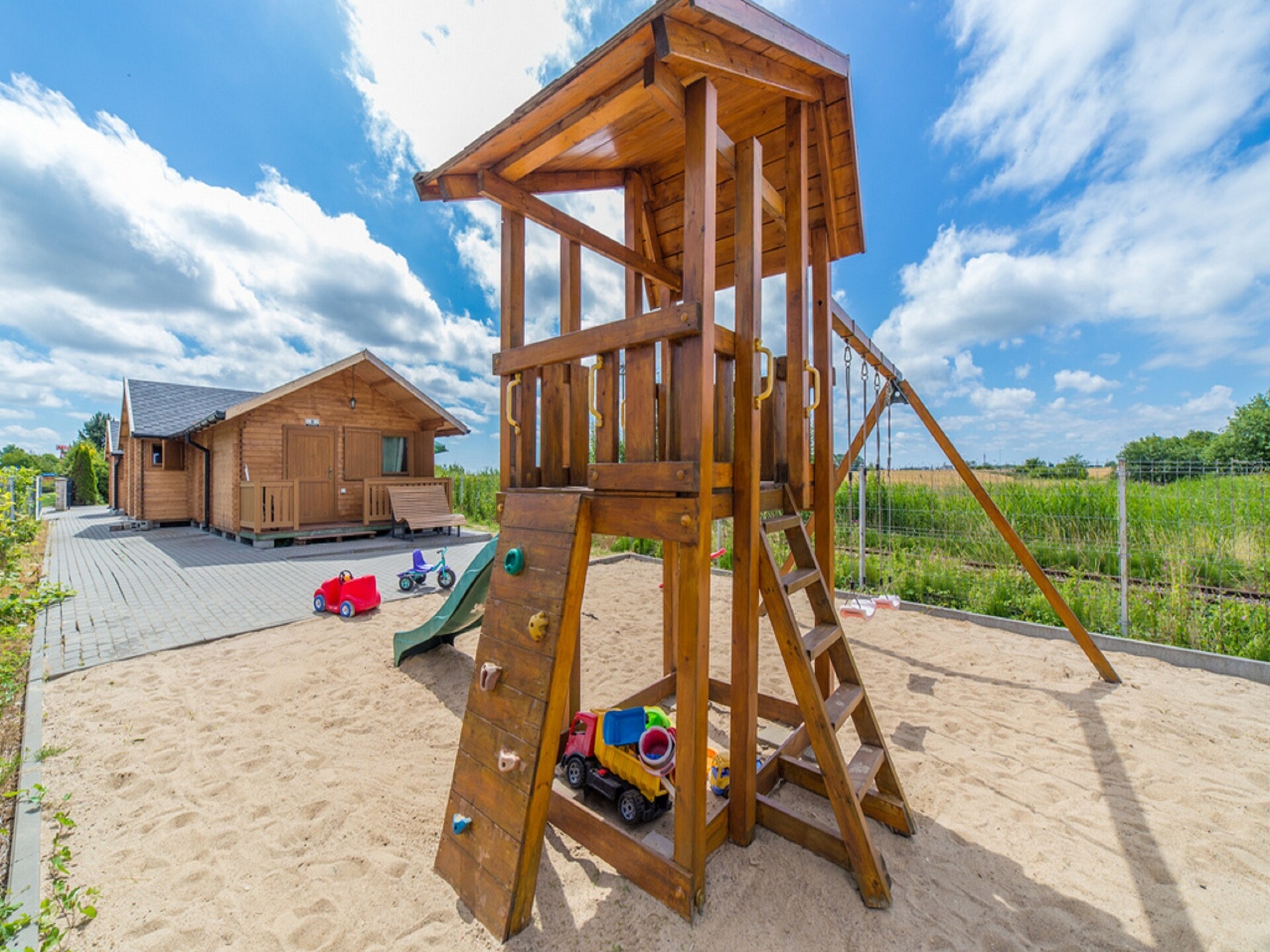 Knus vrijstaand vakantiehuis bij meer en strand in Mielno - foto 18