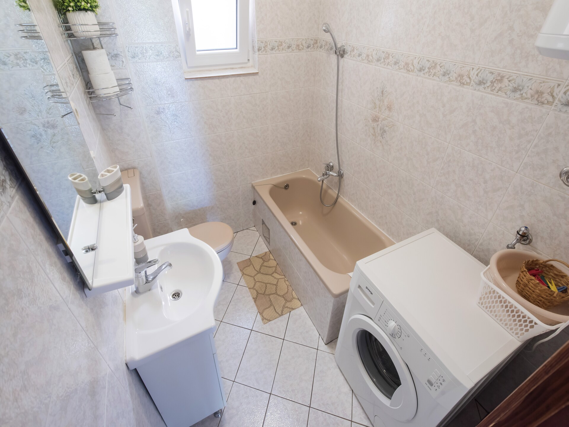 Op 300 m van zee: Ruim appartement in Starigrad Paklenica - foto 20