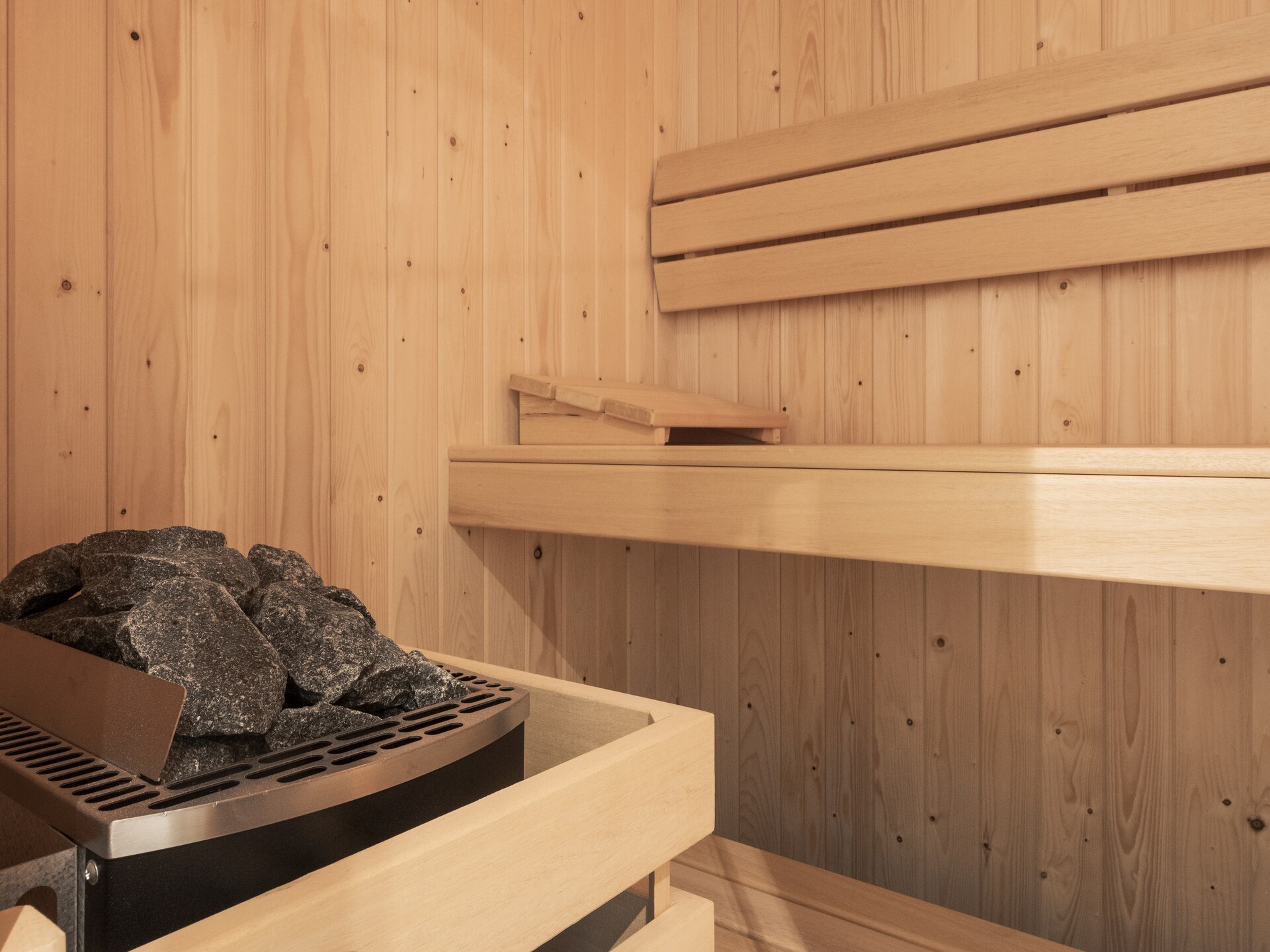 Luxe watervilla met privésauna en eigen steiger aan het Tjeukemeer - foto 6