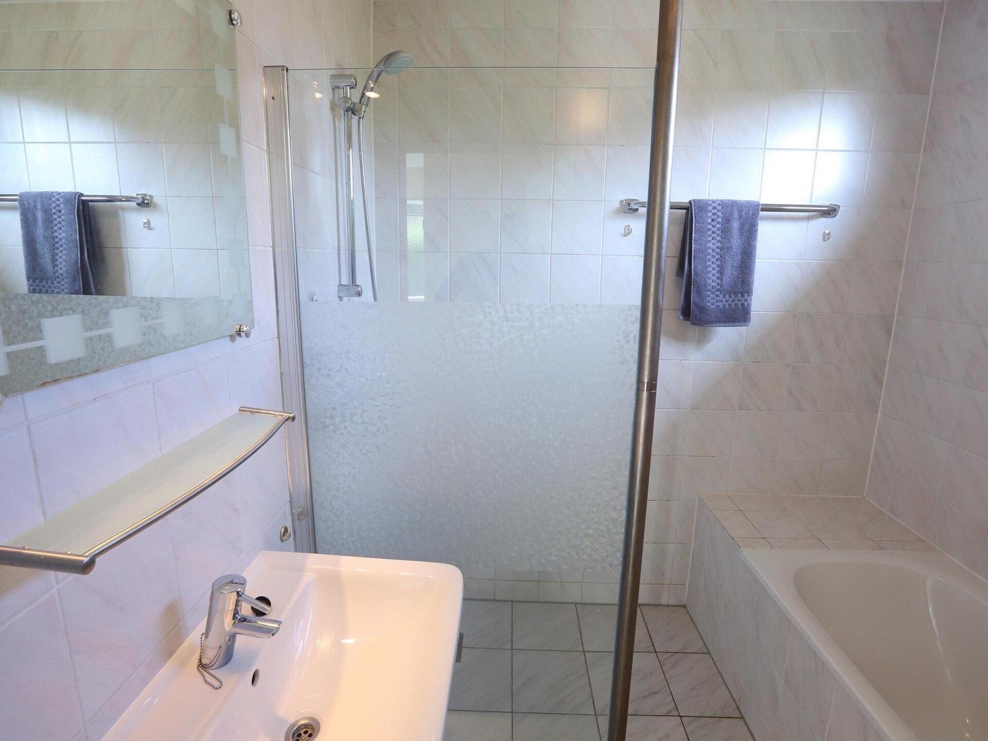 Comfortabel 6-persoons vakantiehuis op Vakantiepark Emslandermeer in Vlagtwedde - foto 12