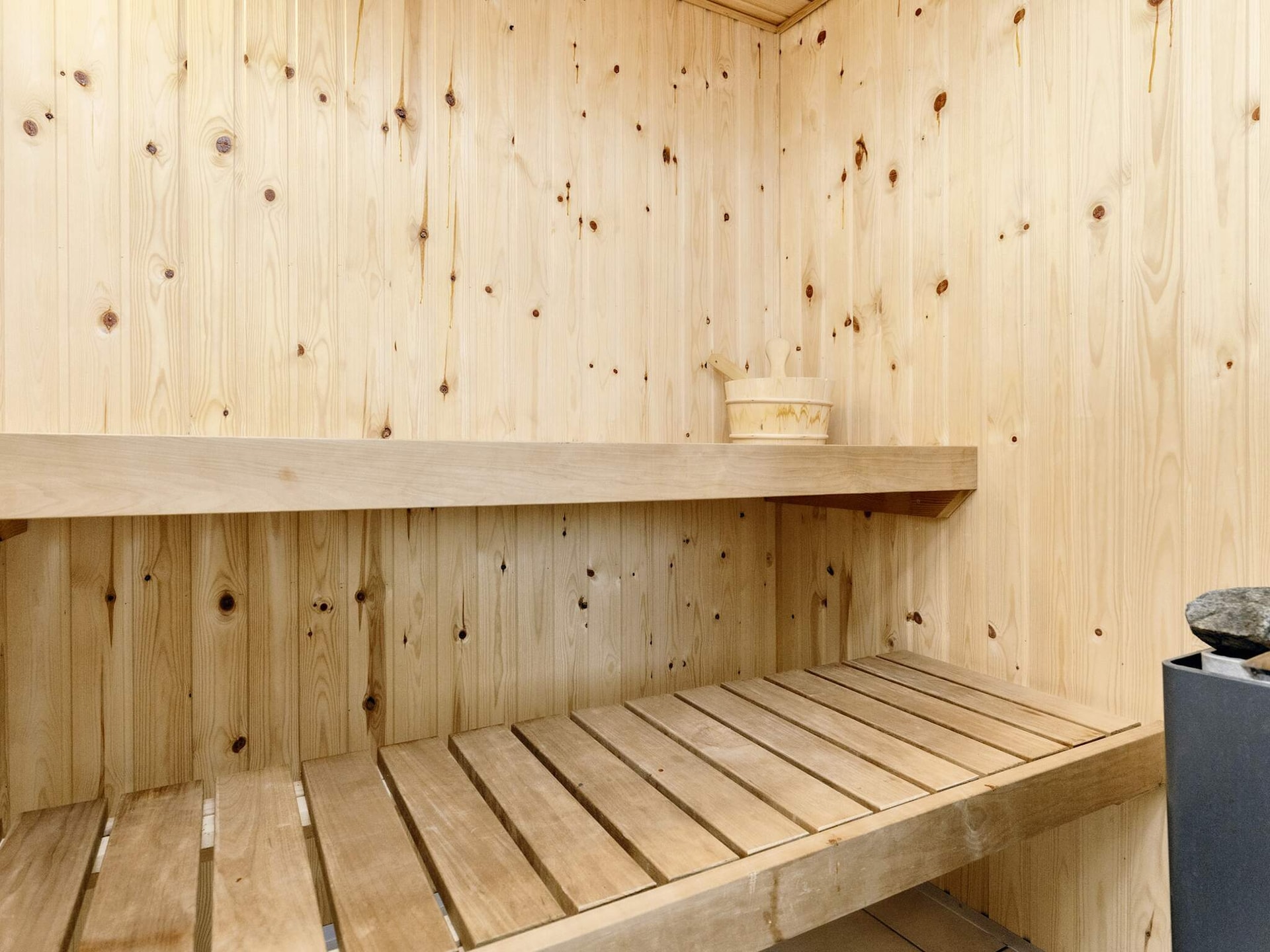 Vrijstaand vakantiehuis met sauna en whirlpool op 300m van zee in Hadsund - foto 35