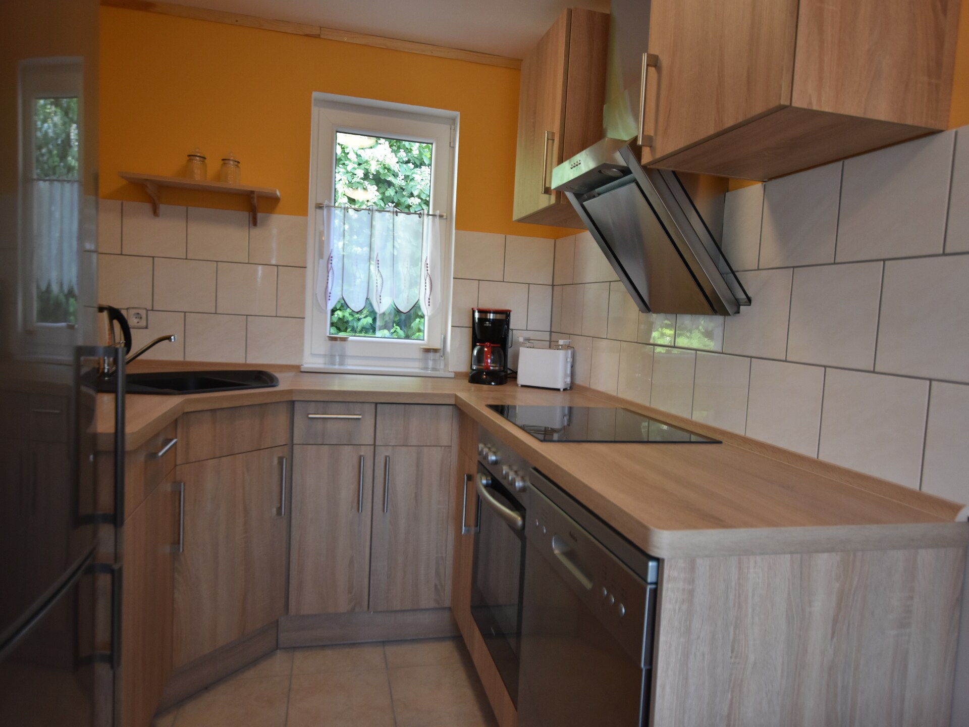 Op 300 m van het strand: bungalow Haus Sonnenbucht in Boiensdorf - foto 3