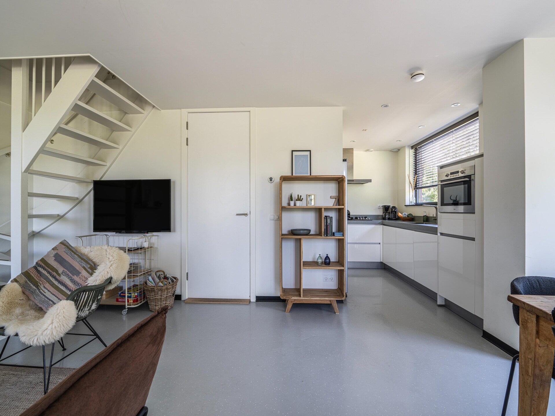 Duinvilla aan het Meer: stijlvol vakantiehuis met uitzicht op molen en duinmeer - foto 11
