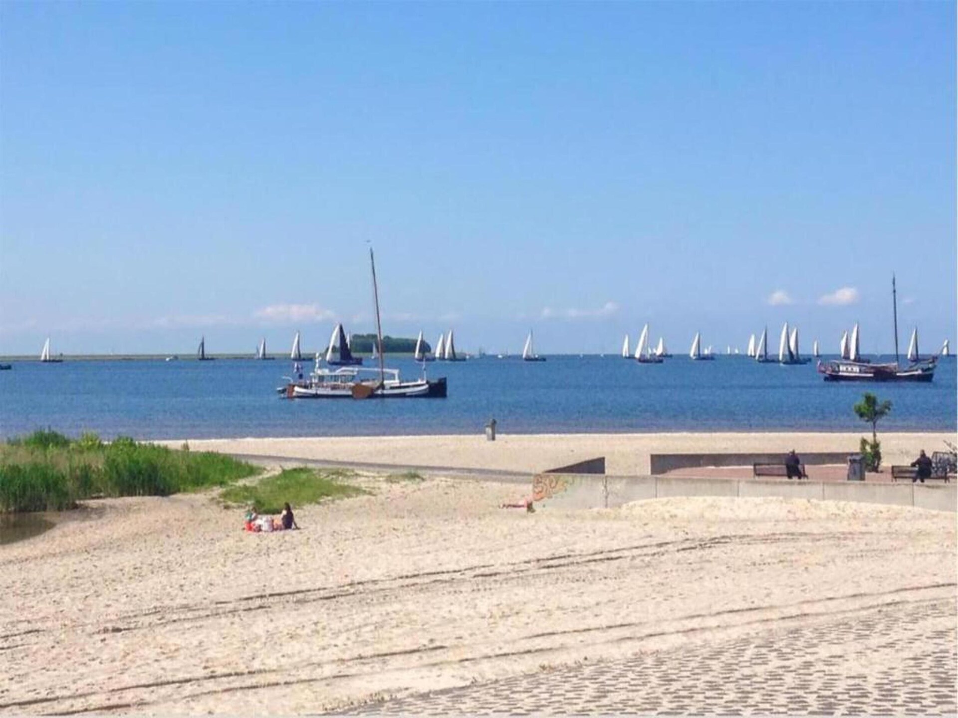 Modern strandhuisje aan recreatiemeer in Waterpark Langelille - foto 30