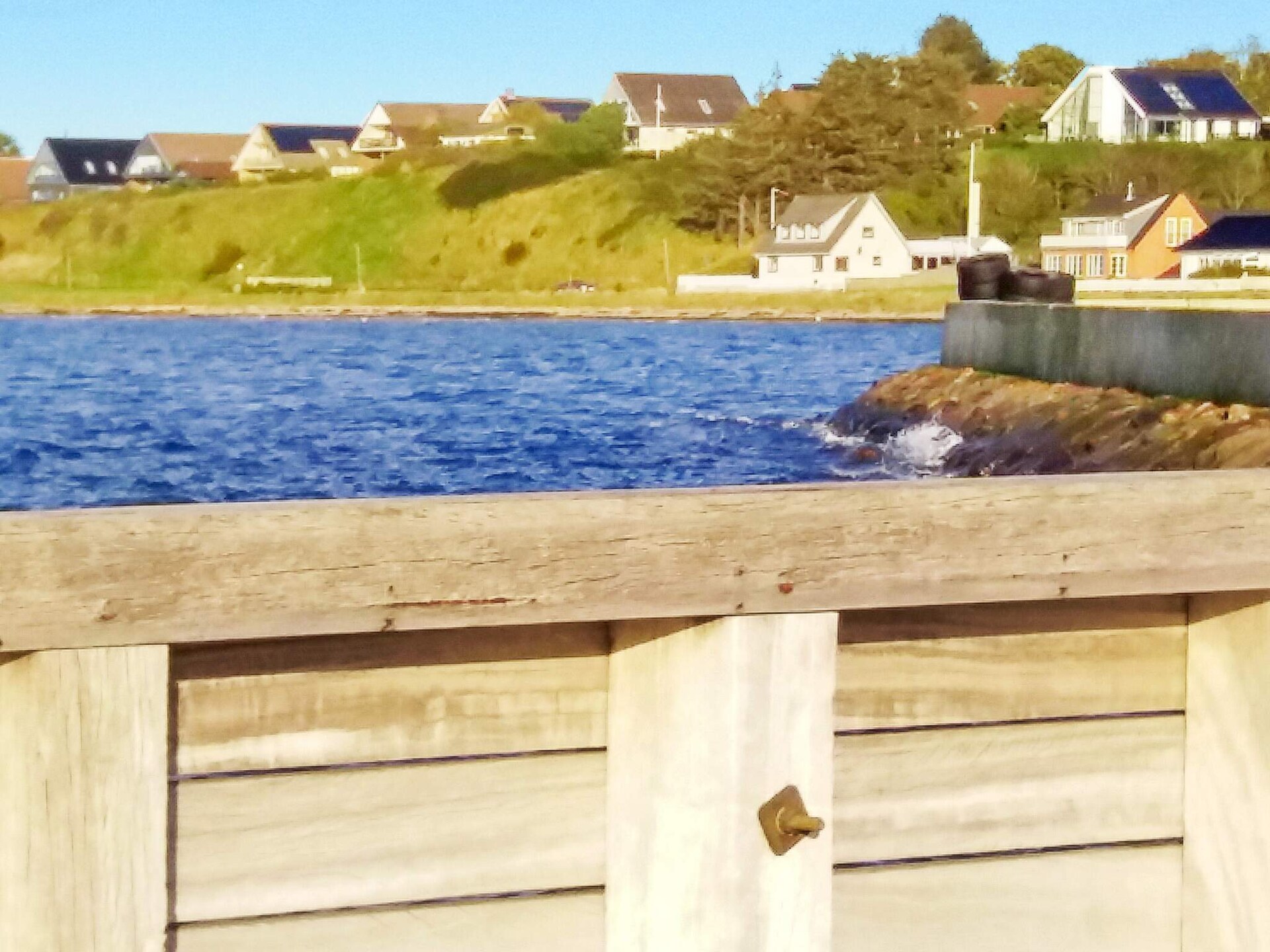 Panoramisch vakantiehuis aan het Limfjord in Hvalpsund – 20 meter tot het strand - foto 28
