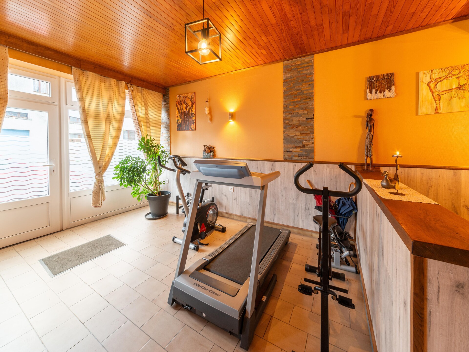 8-persoons villa met bubbelbad en pelletkachel in Florenville - foto 4