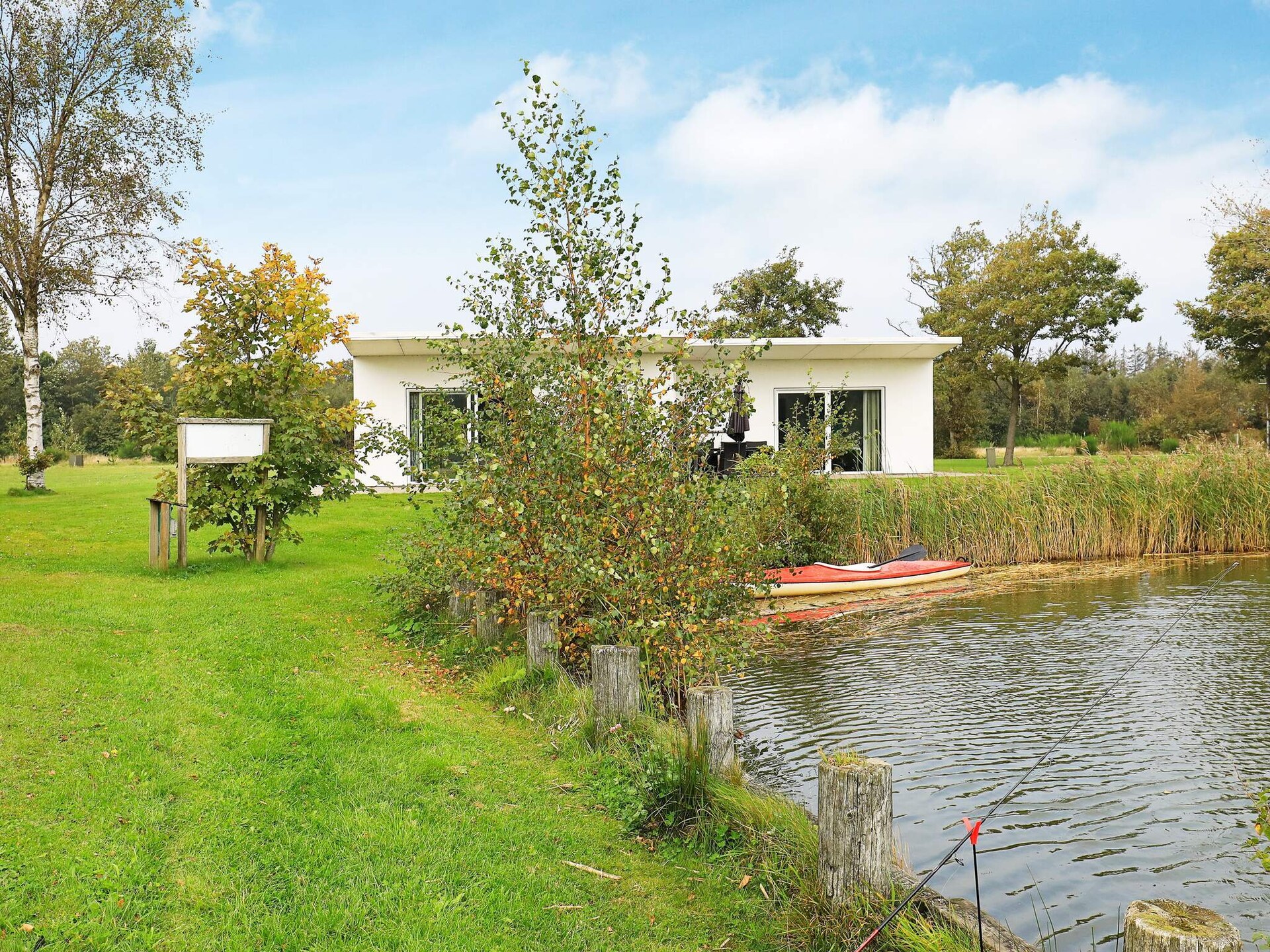 Kindvriendelijk vakantiehuis bij Hee met zwembad en visvijver, vlakbij Ringkøbing - foto 8
