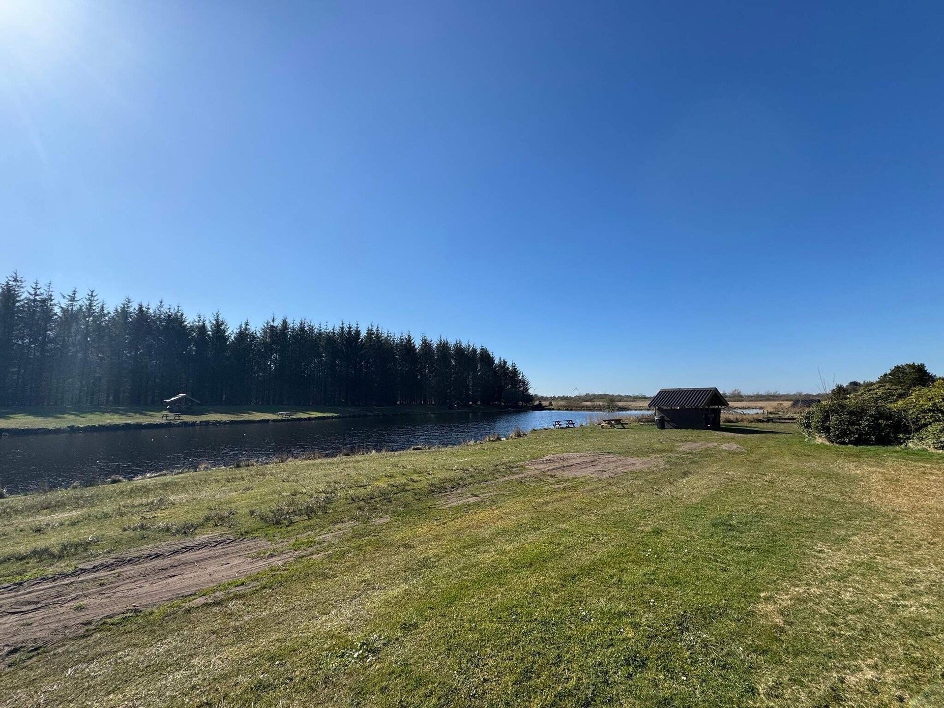 Kindvriendelijk vakantiehuis bij Hee met zwembad en visvijver, vlakbij Ringkøbing - foto 6