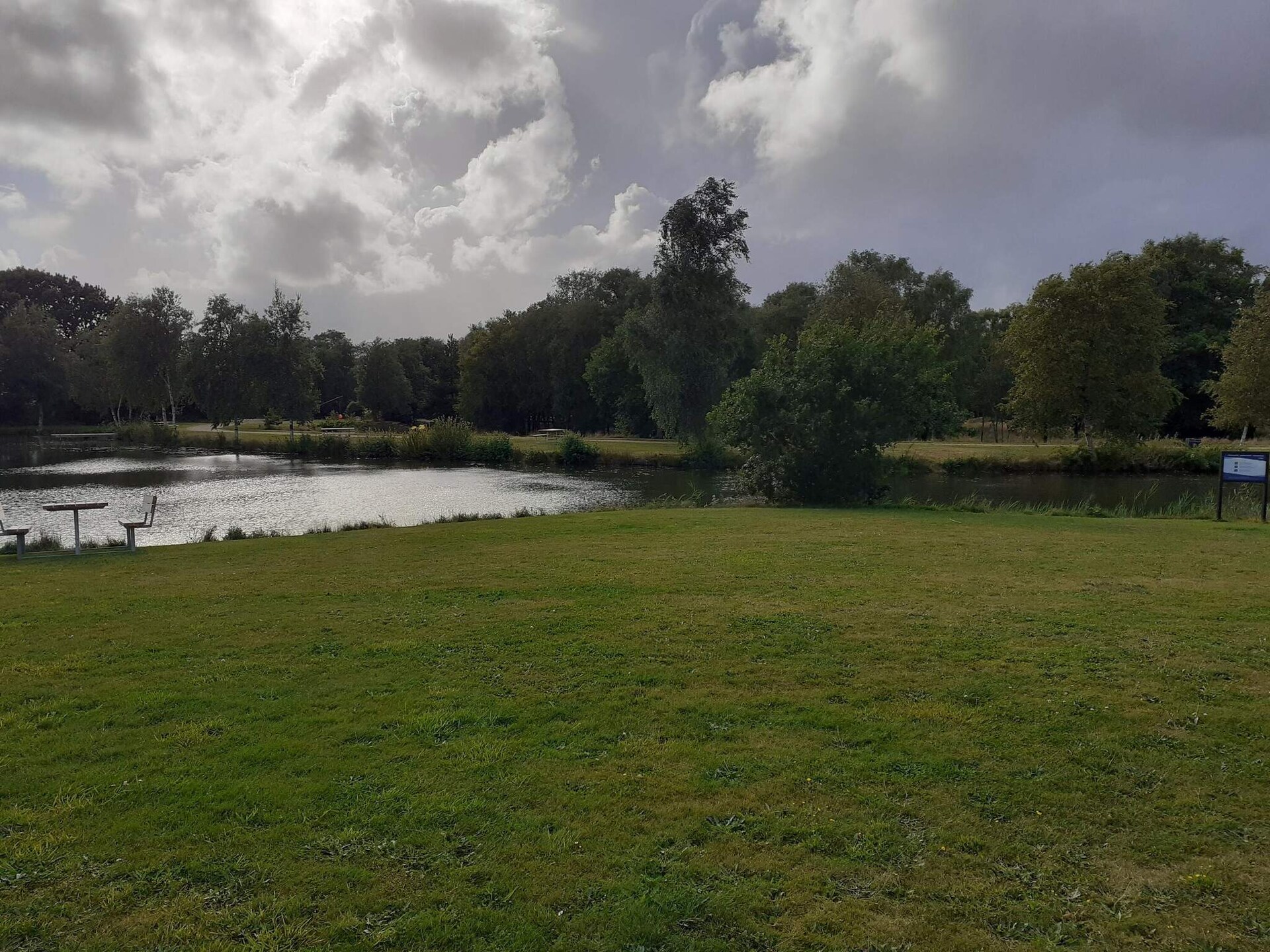 Kindvriendelijk vakantiehuis bij Hee met zwembad en visvijver, vlakbij Ringkøbing - foto 18