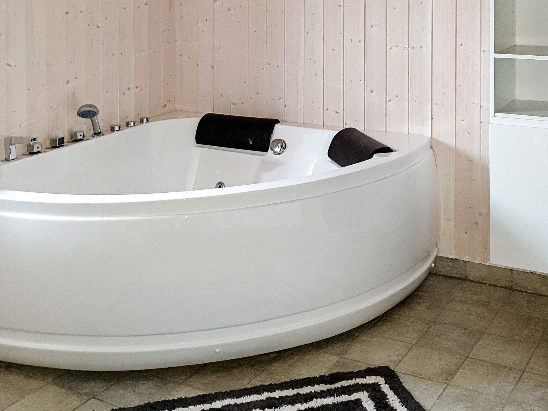 Lichtrijk vakantiehuis met whirlpool en sauna op 400m van het strand in Sydals - foto 20