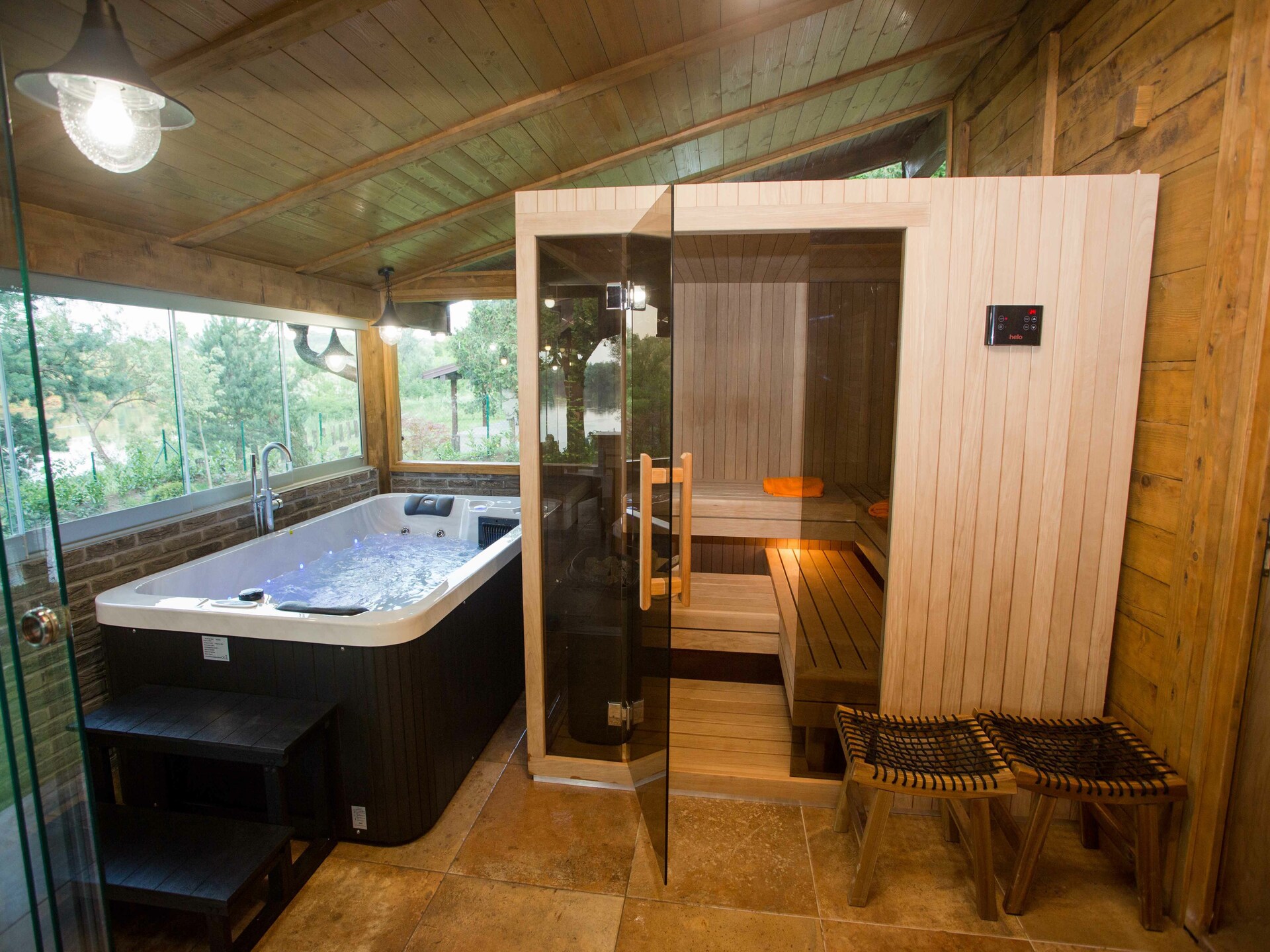 Vrijstaand huis aan de Kupa met sauna en bubbelbad in Lasinja - foto 28