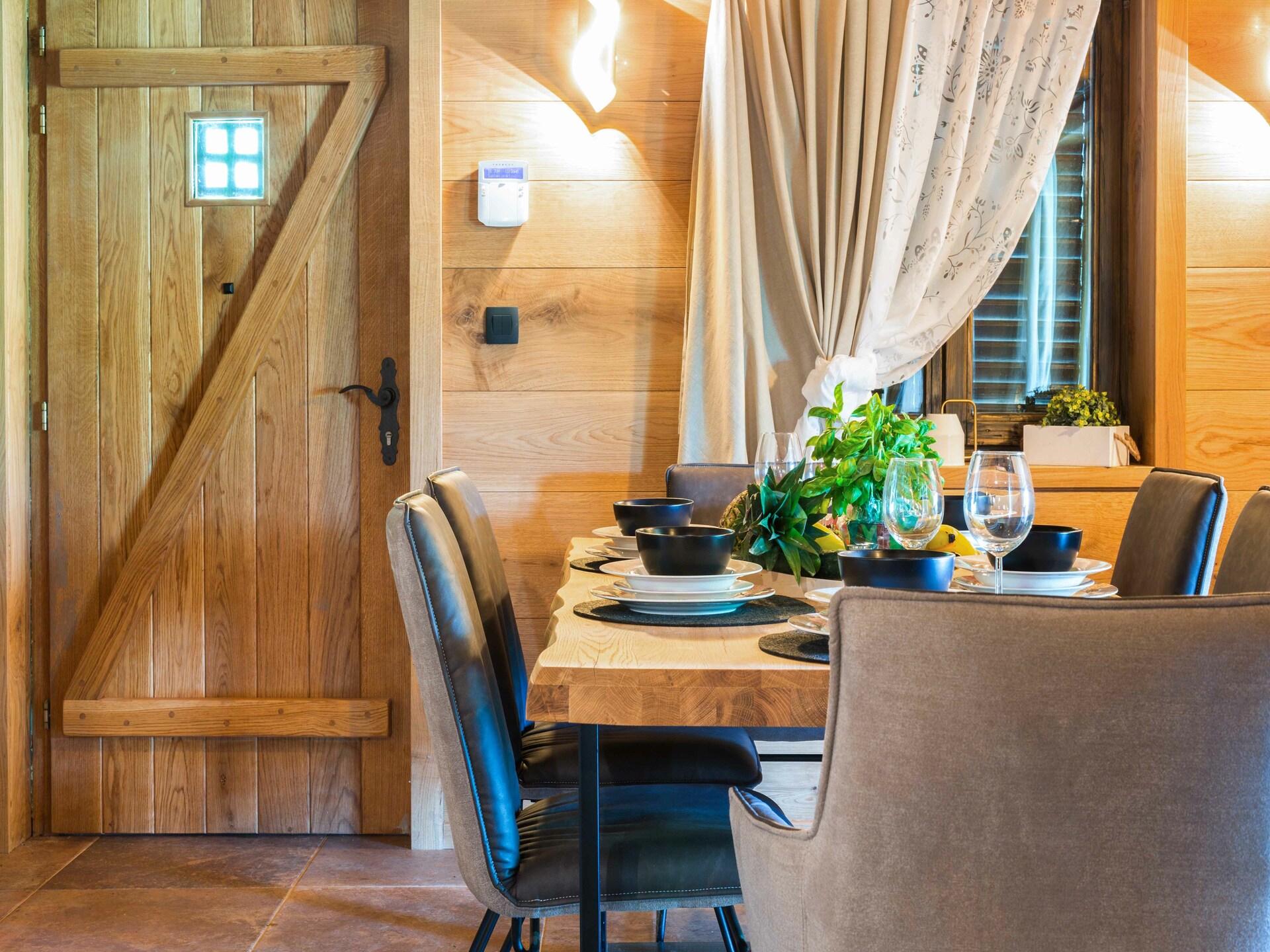 Vrijstaand huis aan de Kupa met sauna en bubbelbad in Lasinja - foto 10