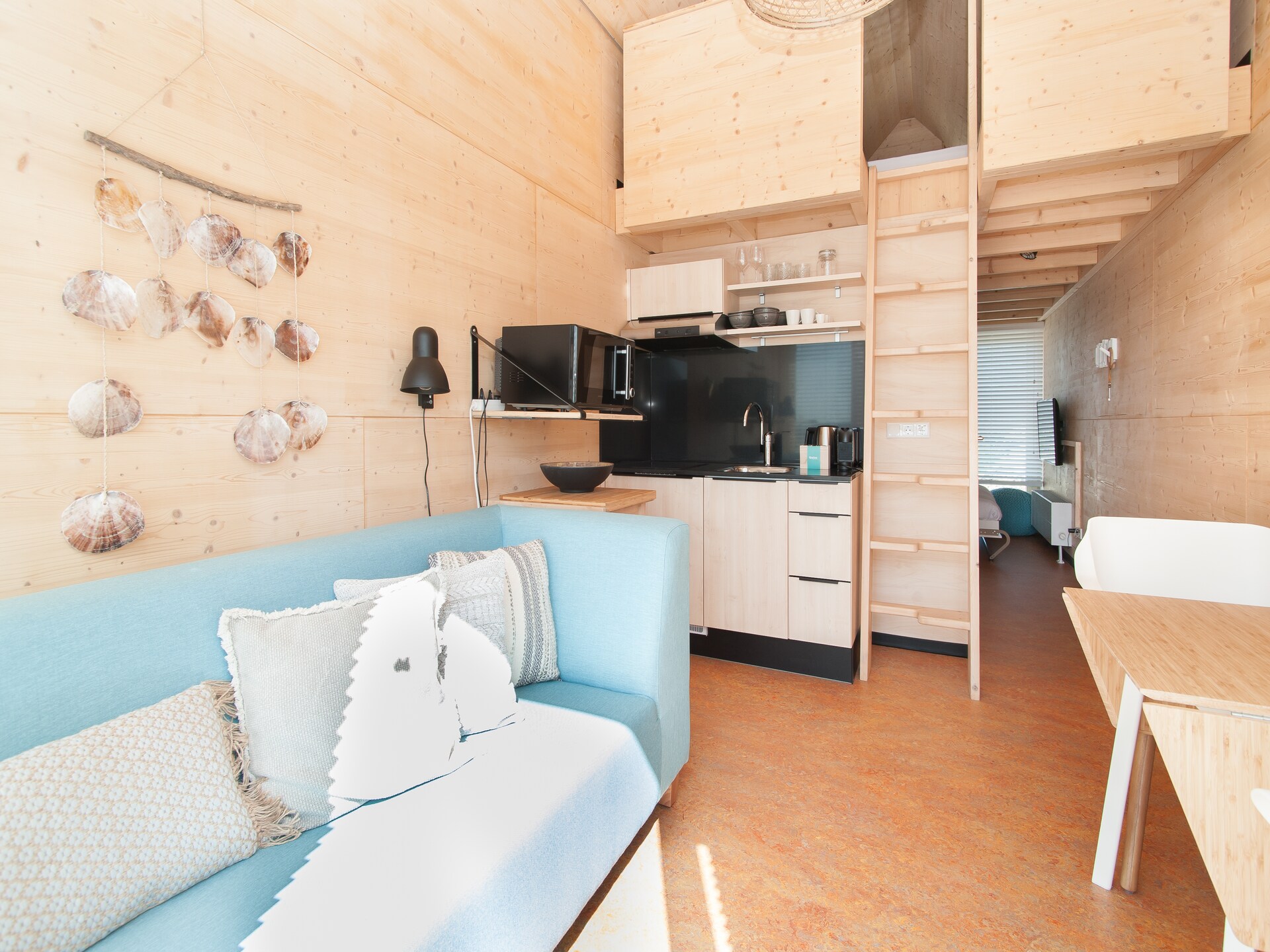 Tiny house aan het Grevelingenmeer: duurzaam genieten in Ouddorp - foto 2