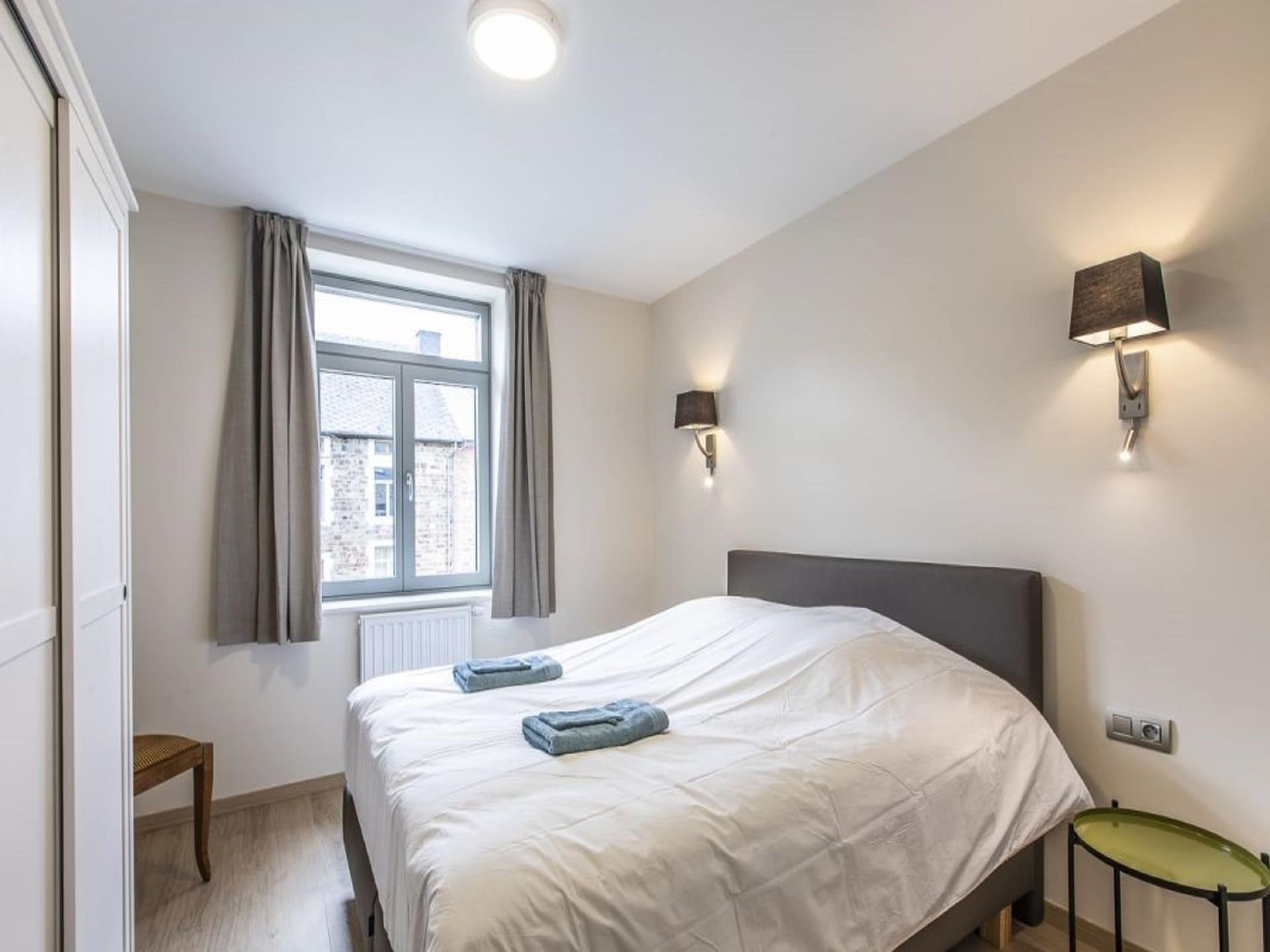 20-persoons landhuis met open haard en 8 badkamers in Bourseigne-Neuve - foto 24