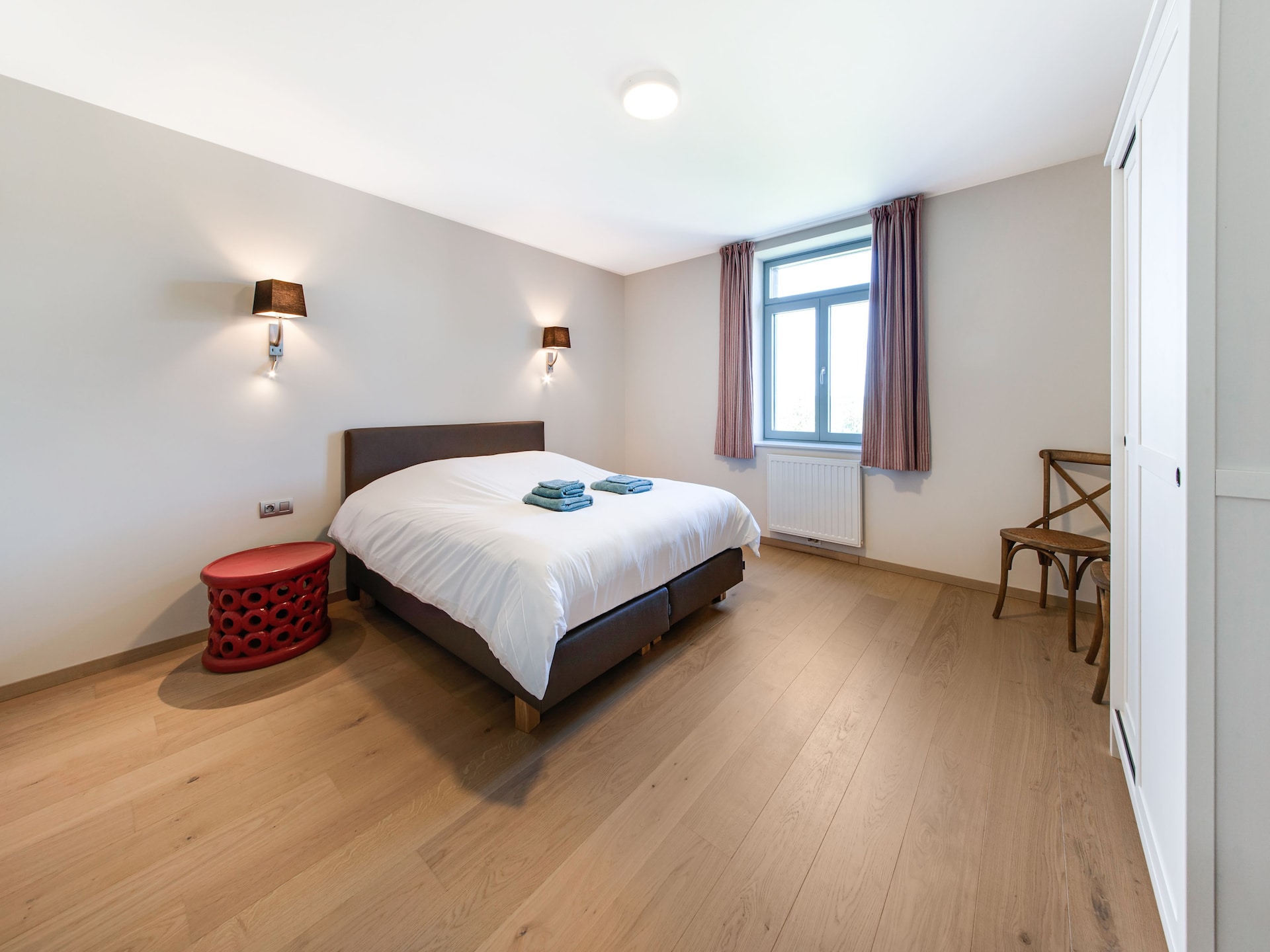 20-persoons landhuis met open haard en 8 badkamers in Bourseigne-Neuve - foto 13