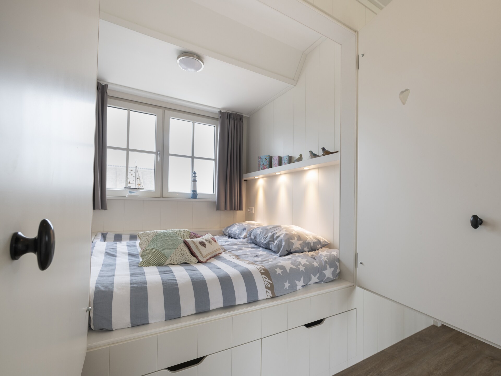 Friese Meren Villa's 7: Luxe watervilla met privé-terras en bootligplaats - foto 12