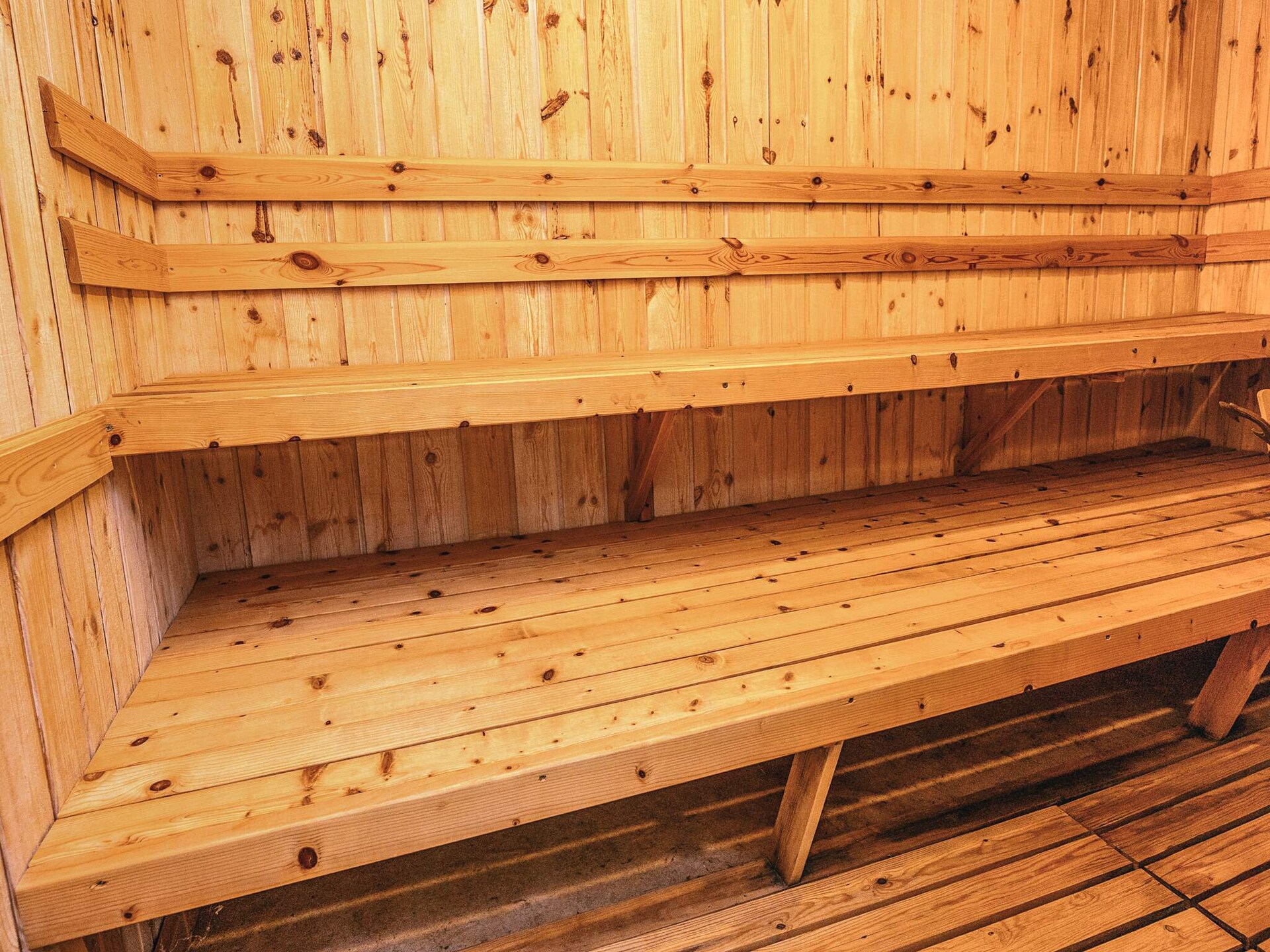 10-persoons vakantiehuis in Hadsund met zwembad en sauna - foto 25