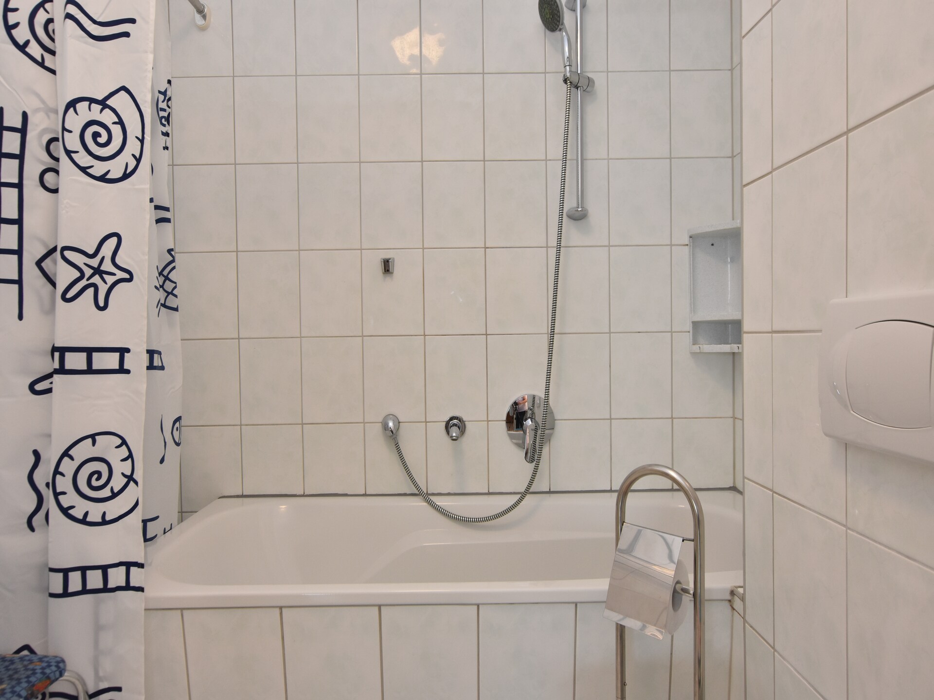 Ruim appartement in het hart van Rerik, vlakbij strand en voorzieningen - foto 17