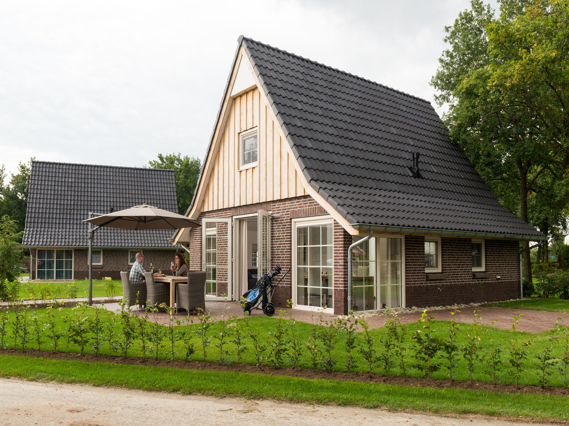 Luxe wellnessvilla met sauna en jacuzzi in Hellendoorn - foto 7