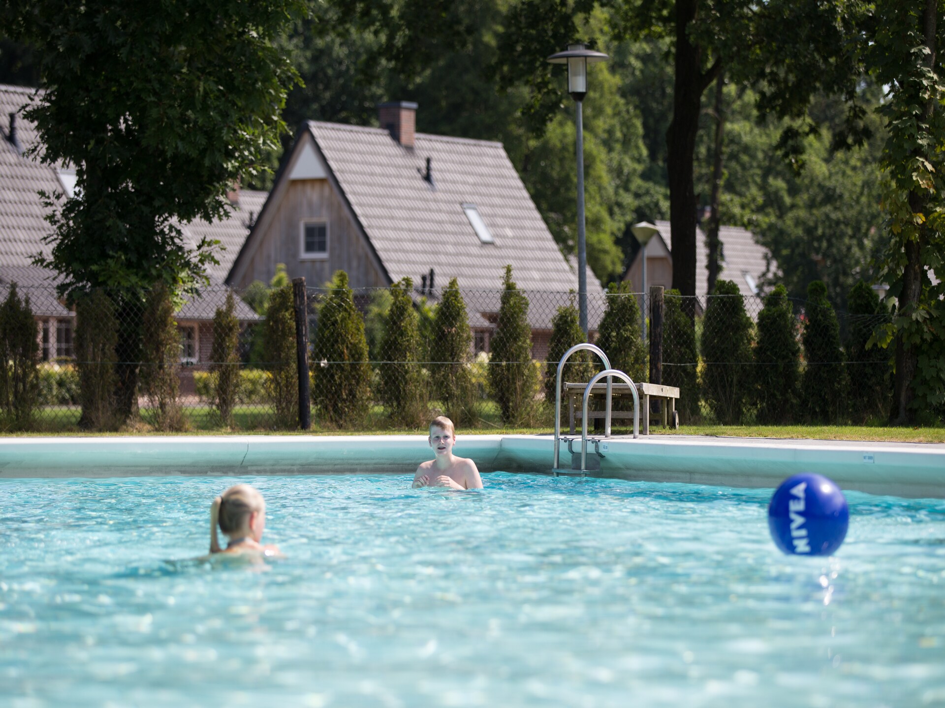 Luxe wellnessvilla met sauna en jacuzzi in Hellendoorn - foto 22