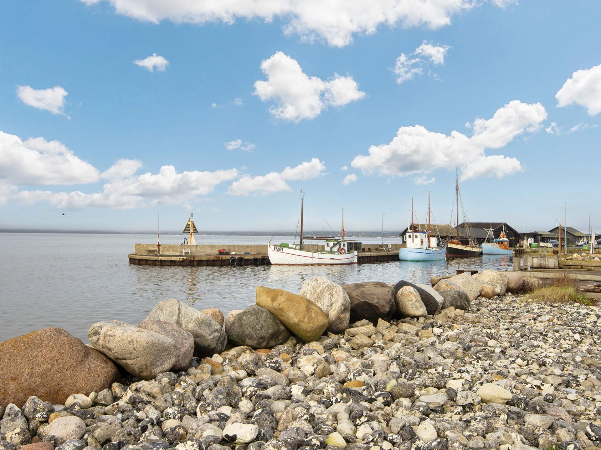 Gerenoveerd vakantiehuis bij Ebeltoft met zeezicht vanaf het balkon - foto 3