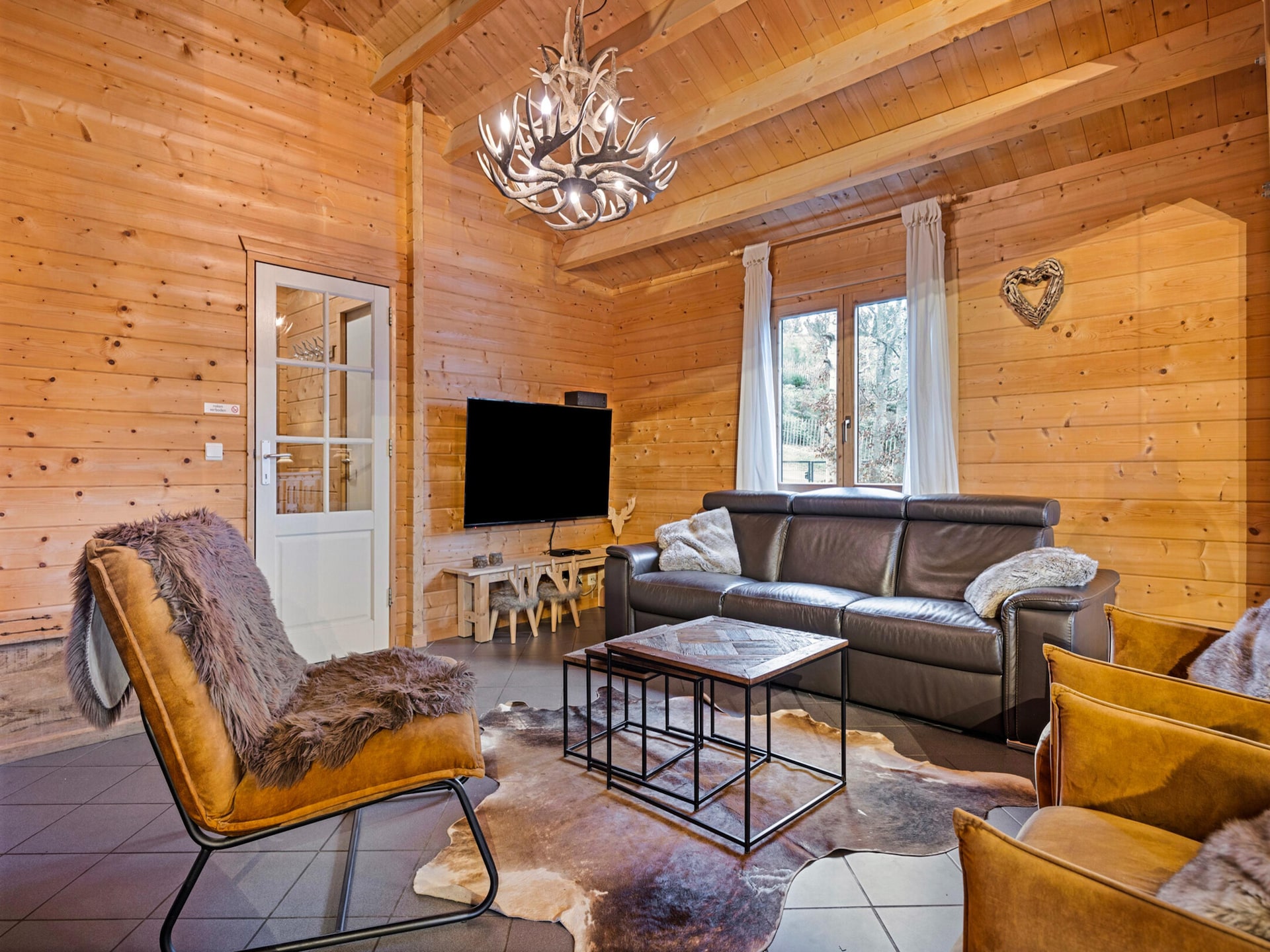 8-persoons chalet met wellness in Manhay - foto 2