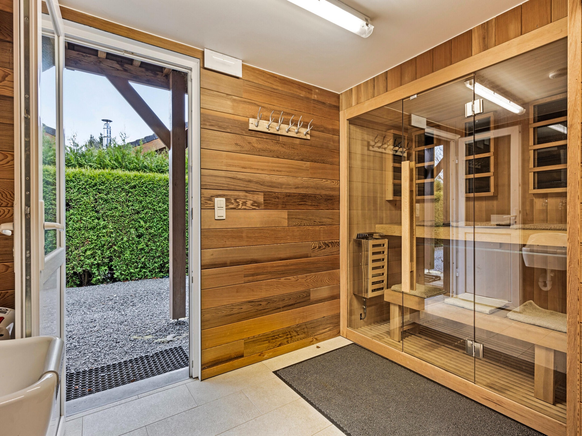 8-persoons chalet met wellness in Manhay - foto 37