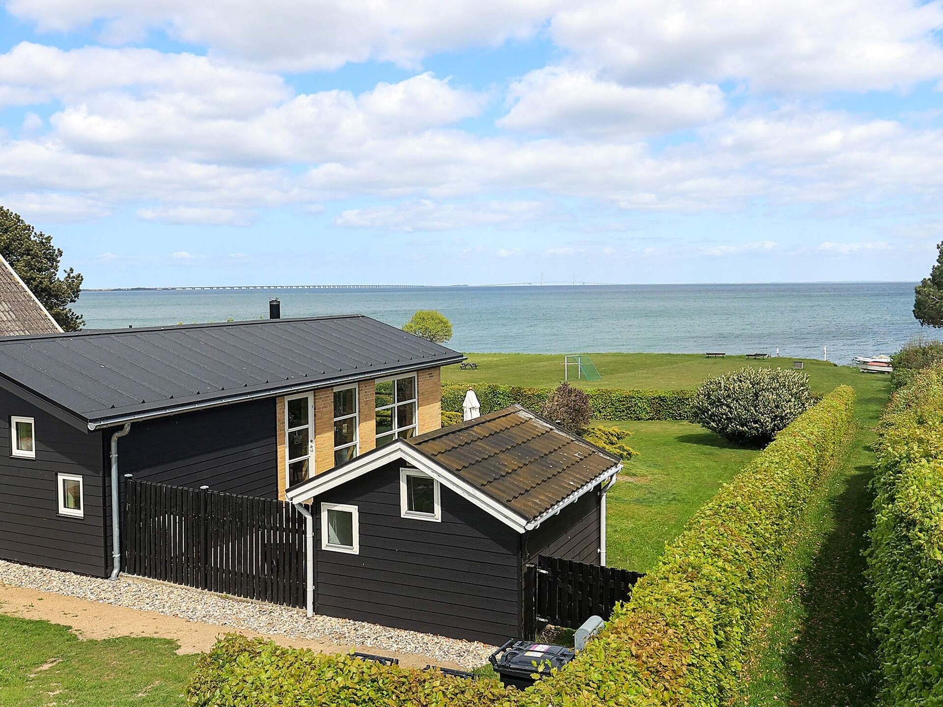 Vrijstaand vakantiehuis direct aan zee bij Frørup met panoramisch uitzicht - foto 6