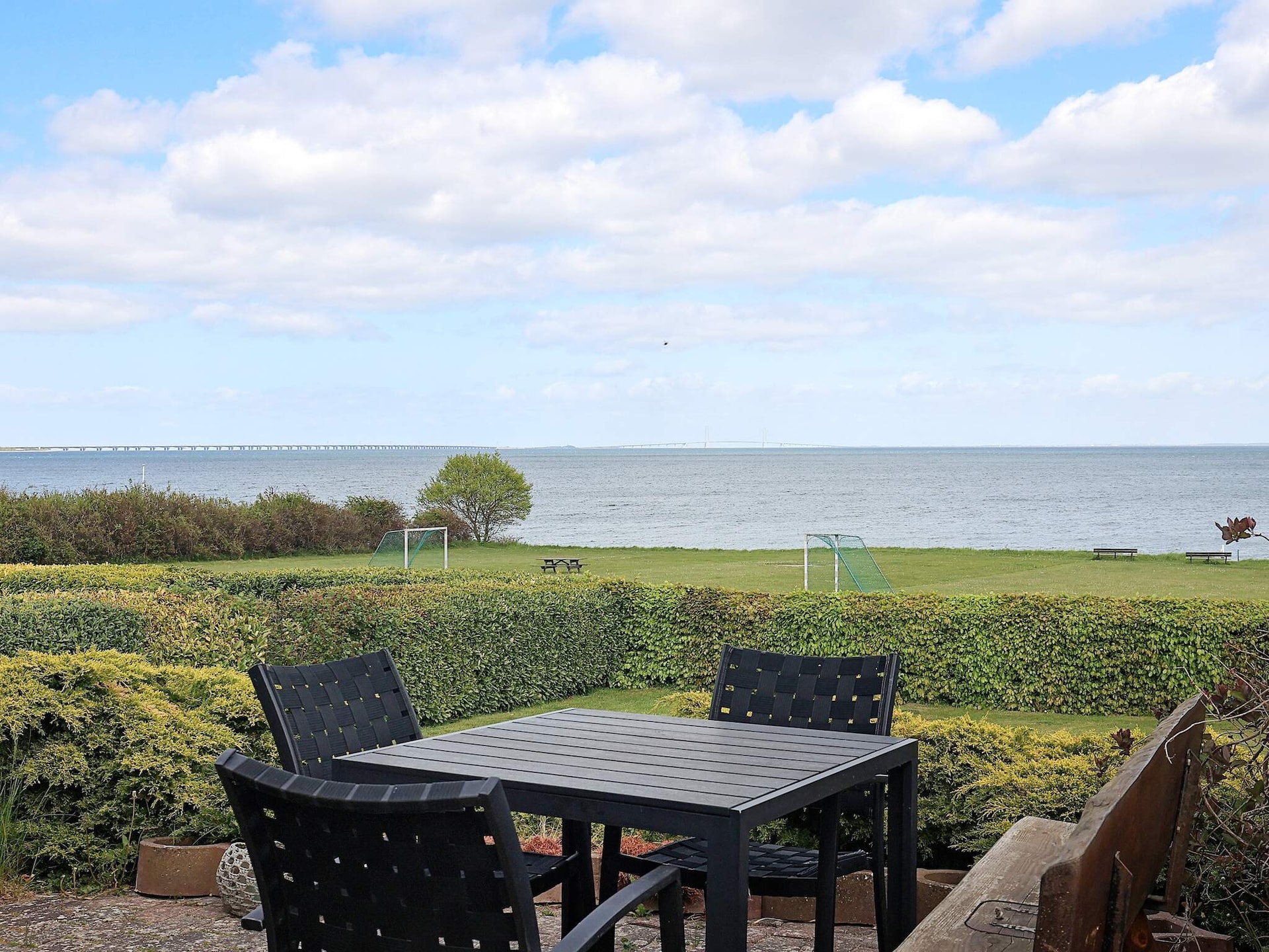 Vrijstaand vakantiehuis direct aan zee bij Frørup met panoramisch uitzicht - foto 10