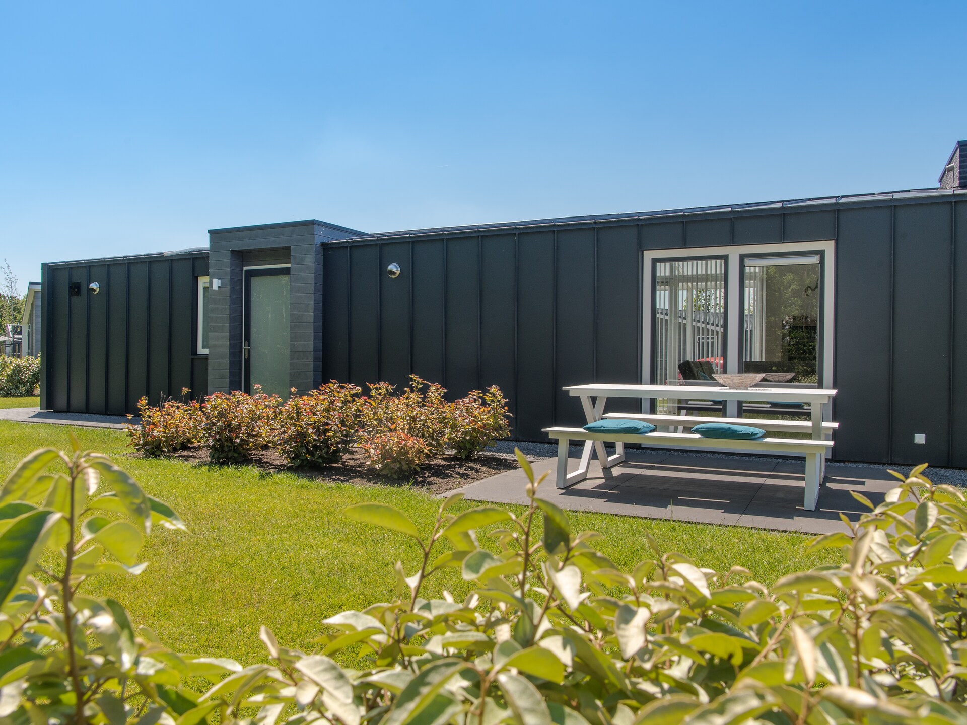 Modern vakantiehuis aan bosrand in Wemeldinge met wellnessfaciliteiten - foto 15