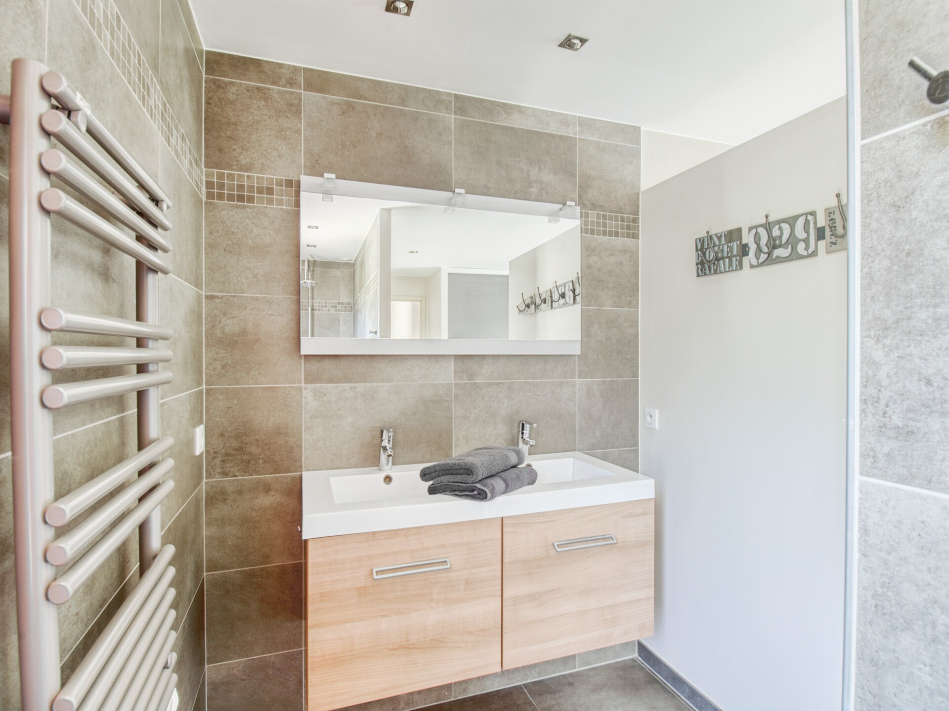 Villa Charlotte: Vrijstaande villa met privézwembad nabij Le Plan-de-la-Tour - foto 31