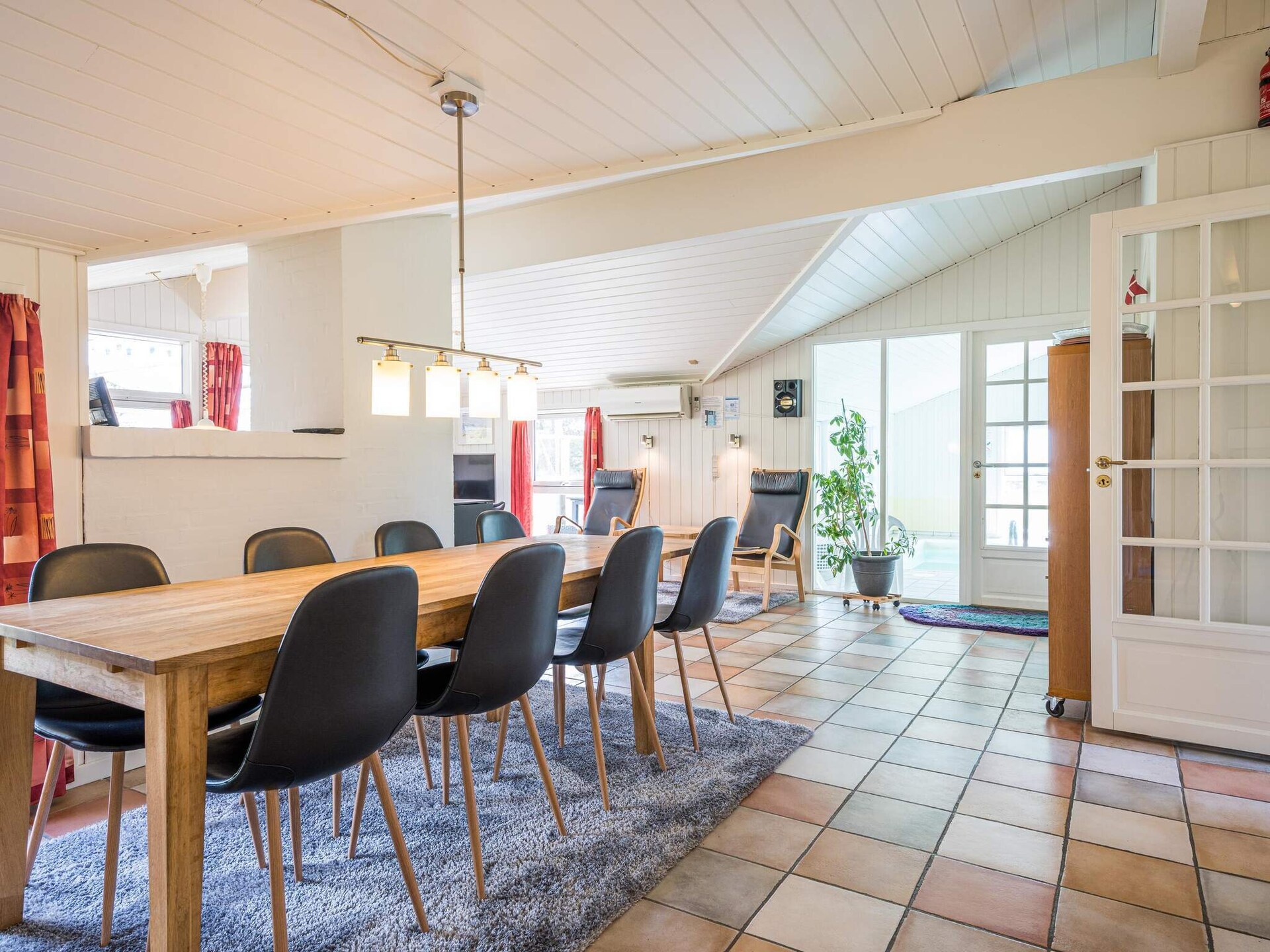 Op 900 m van het strand: ruim vakantiehuis in Henne met zwembad - foto 24