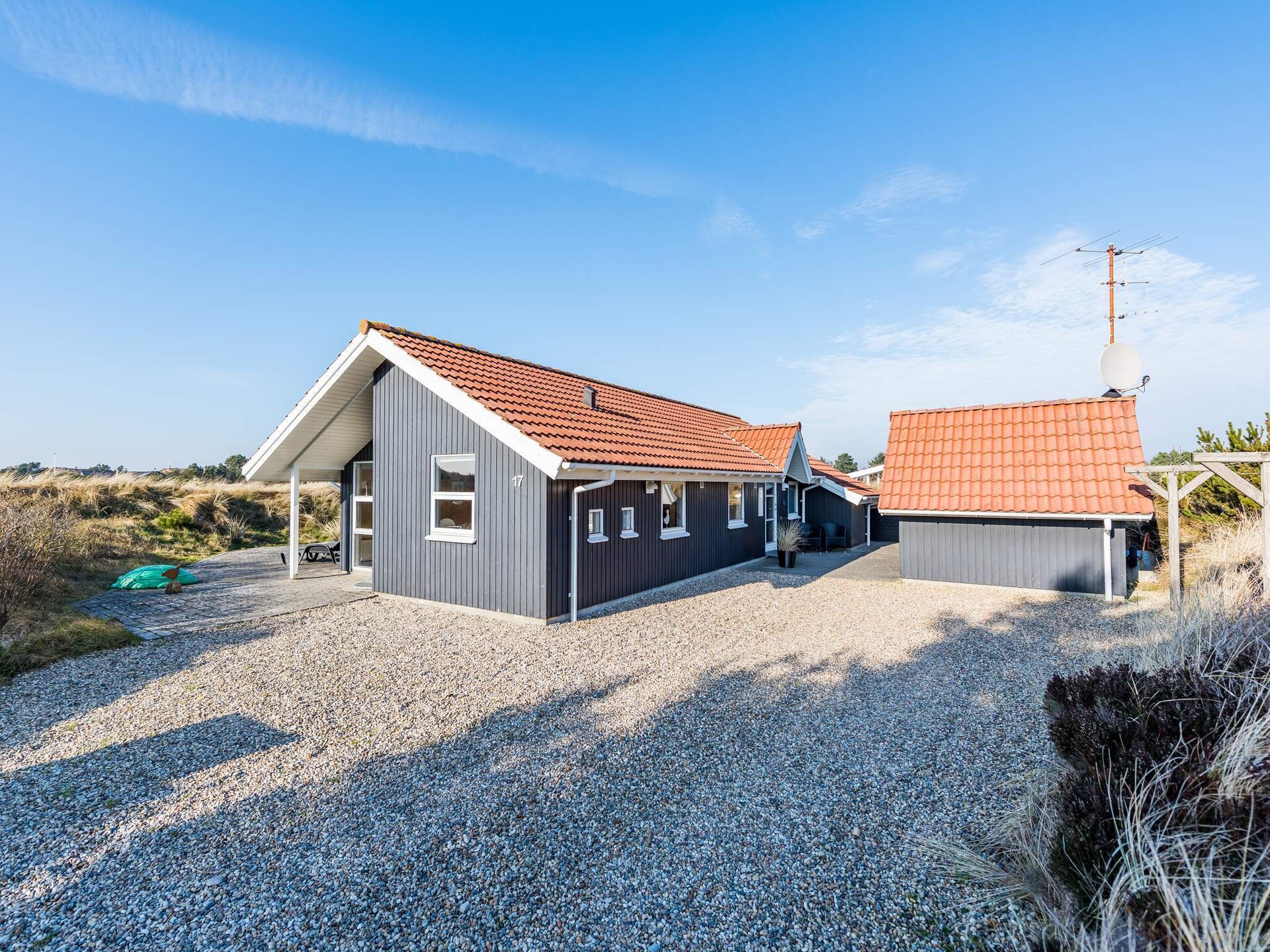 Op 1,0 km van het strand: gezellig vakantiehuis in Henne - foto 5