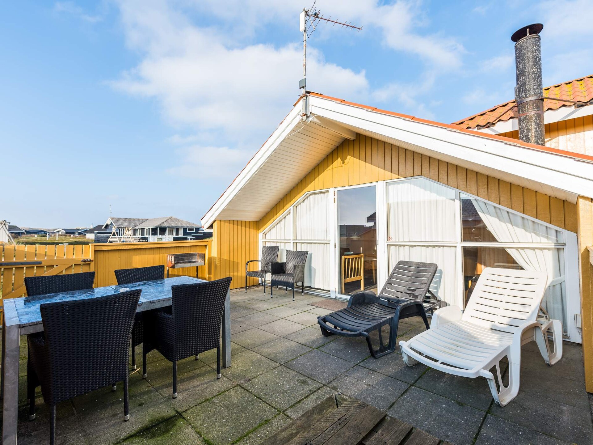 Licht vakantiehuis met sauna, uitzicht op de Ringkøbing Fjord en op 600m van zee - foto 2